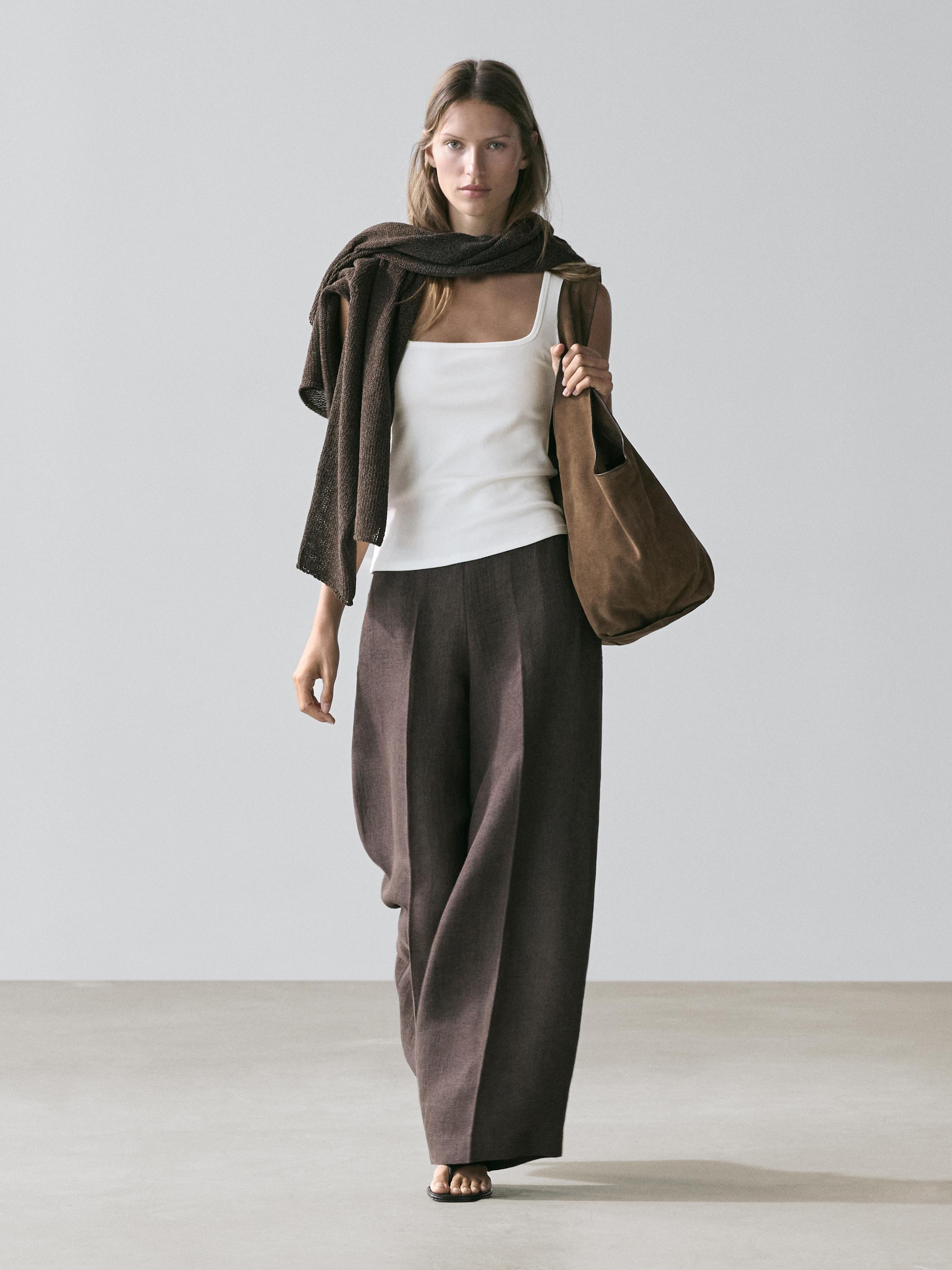 Sleeveless top with square neckline | Massimo Dutti US