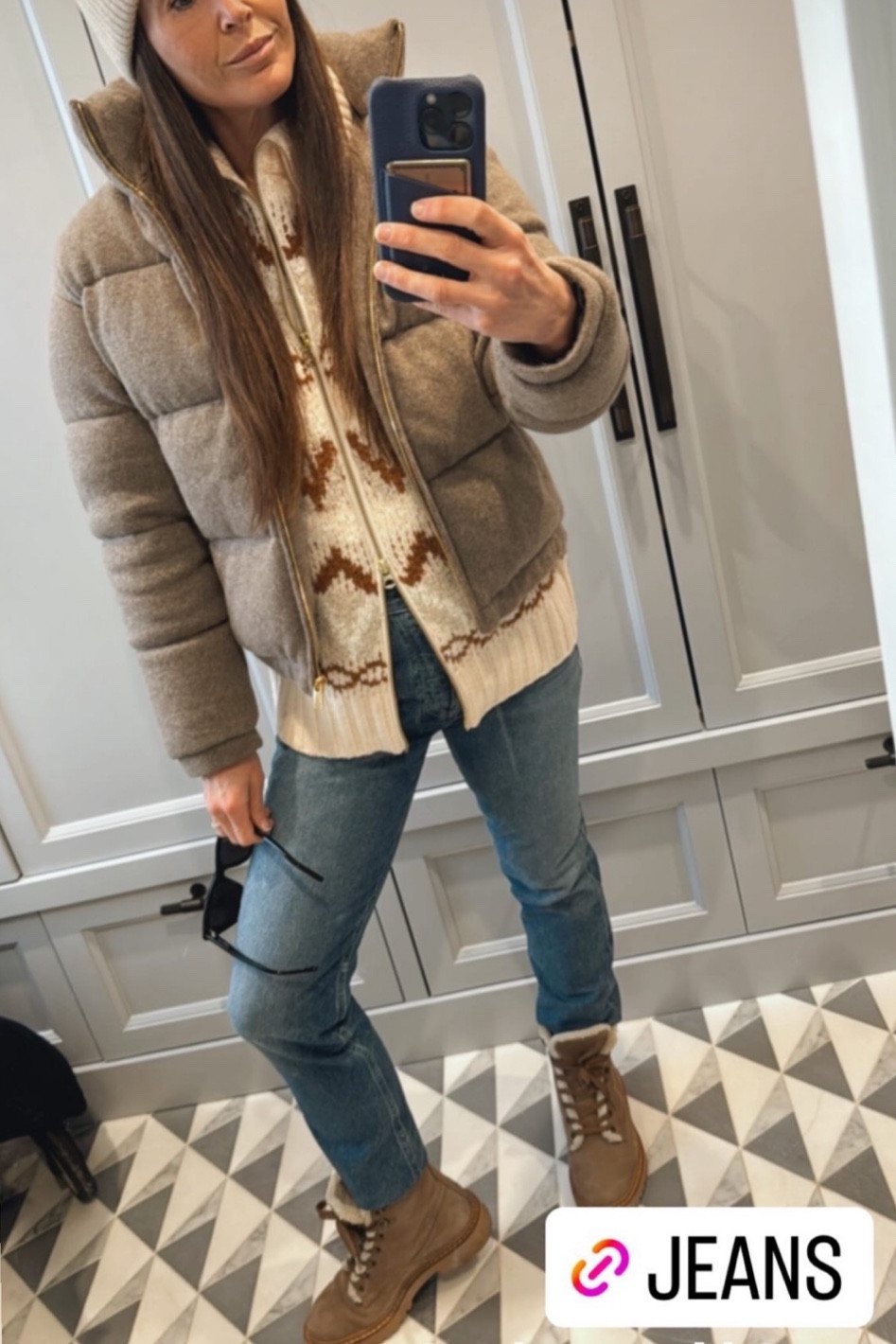 One of my favorite winter outfit ideas!

#LTKstyletip #LTKSeasonal #LTKfindsunder100