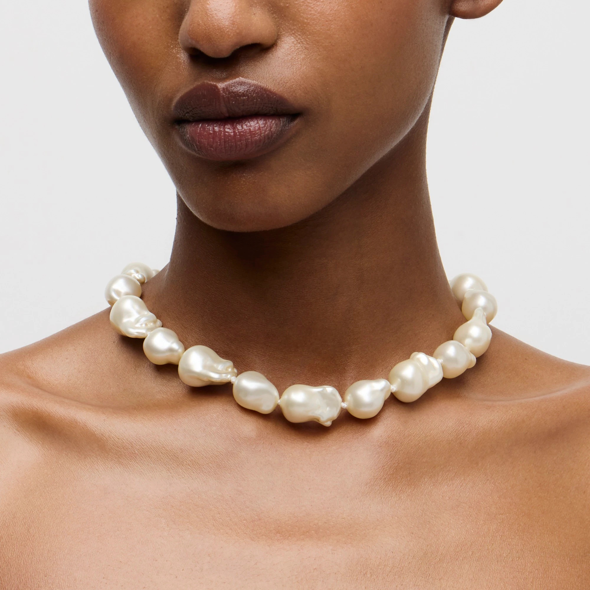 Baroque pearl necklace | J. Crew US