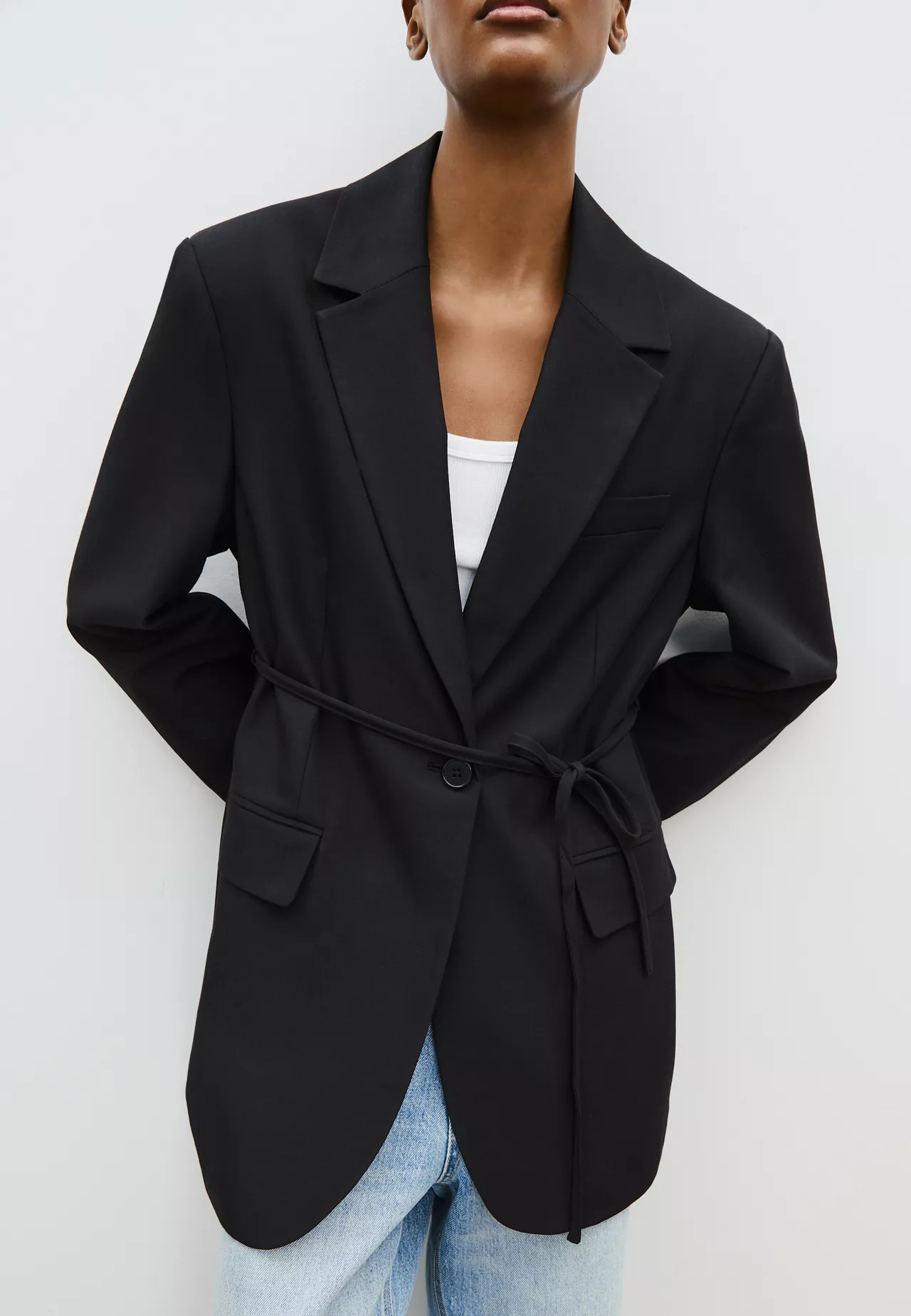 Gerader Blazer mit Gürtel - Blazer für Damen | Stradivarius Deutschland | Stradivarius DE