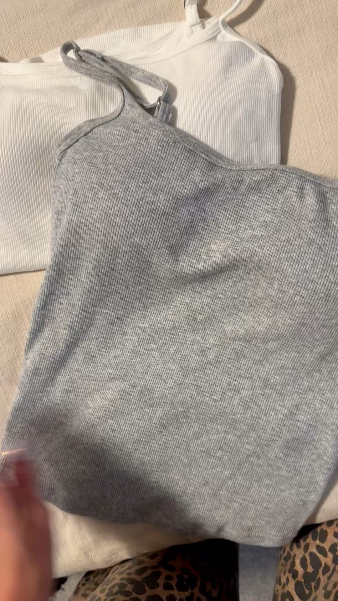 These bra free tanks from @Target are SO GOOD! They’re ribbed and the pads are sewn in!!! A must have ladies! 


Bra free tank | bra free cami | target finds | comfy tank | 

#LTKdayinmylife #LTKootd #LTKgrwm