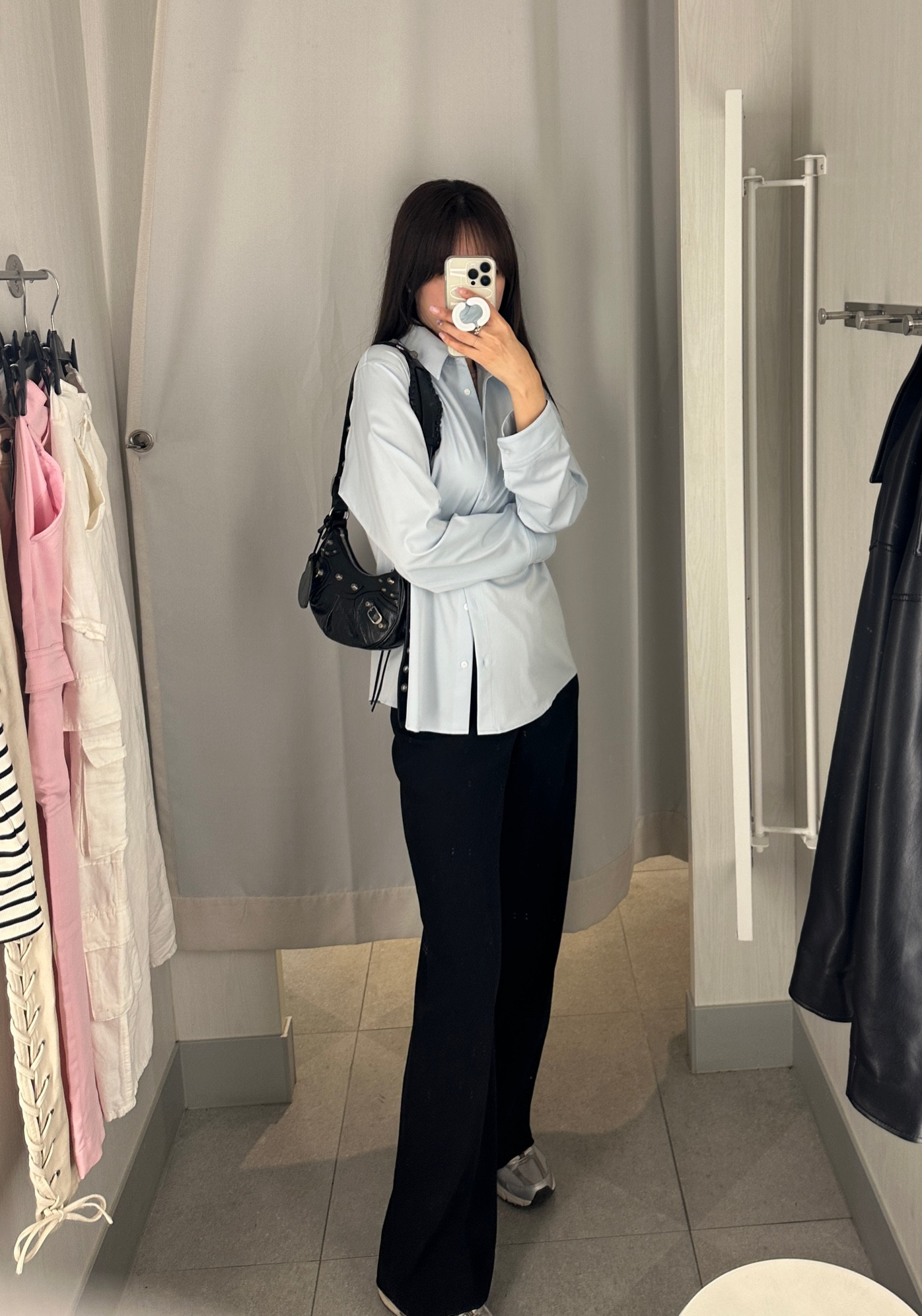 Balenciaga Le cagole bag goes with every style. It’s chic and versatile.

#LTKitbag #LTKstyletip