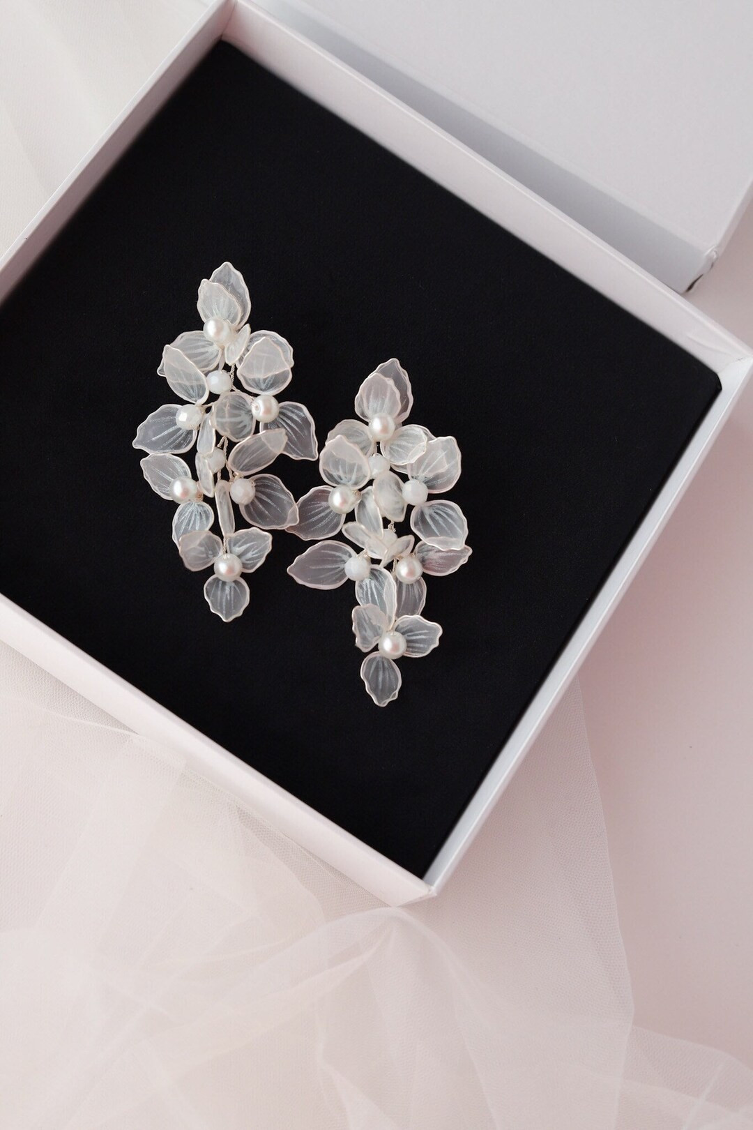 Floral Earrings, Floral Pearl Earrings, Floral Bridal Earrings, Pearl and Flower Earrings Bridal,... | Etsy (US)