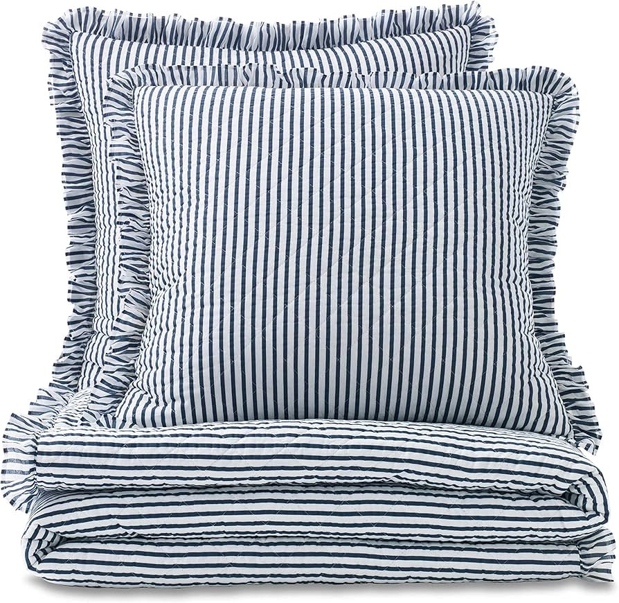 Southern Tide South Shore Blue Quilt - Twin Size Reversible Quilt Bed - Lightweight Bedspread - M... | Amazon (US)