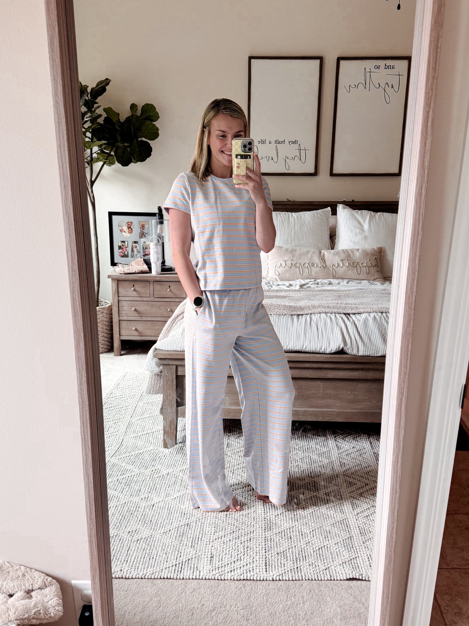 Love the striped matching set🤩 I got mediums and they have two other colors available