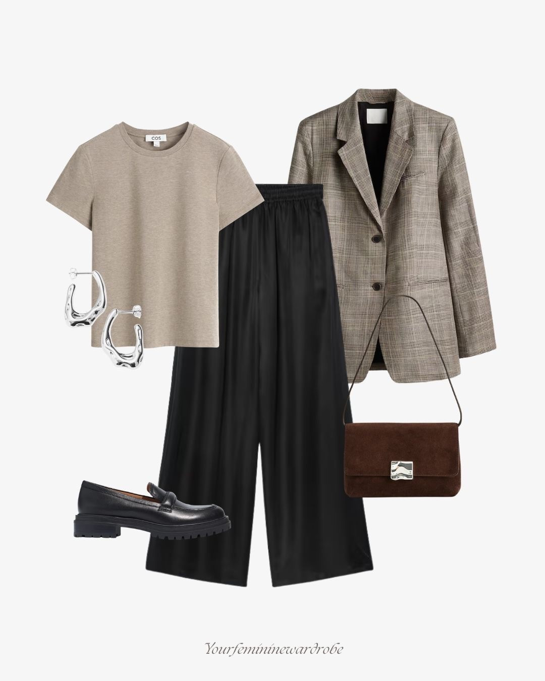 Styling black pull on trousers for fall ☕️✨🍂