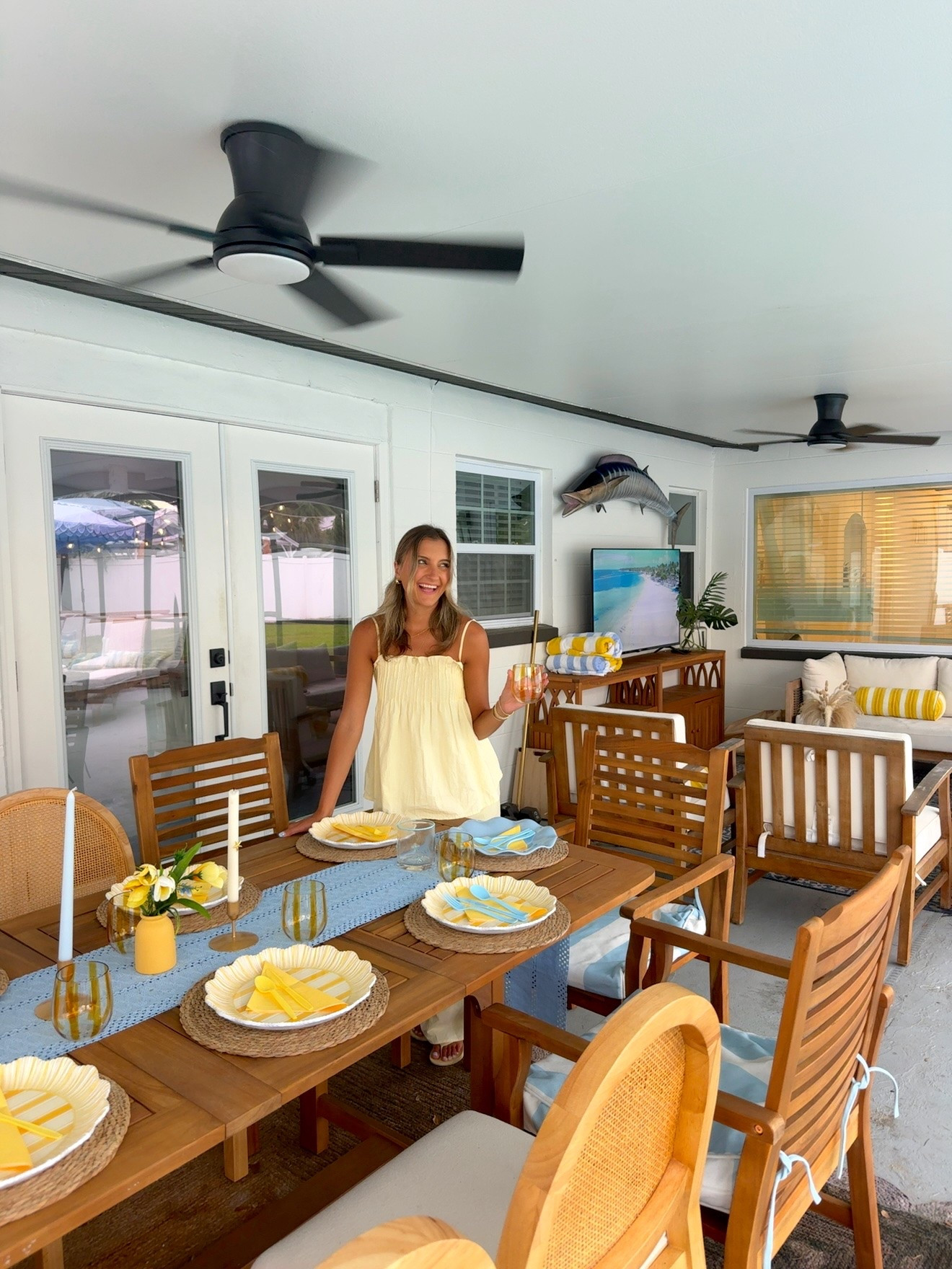 One last backyard summer hosting session with @wayfair
