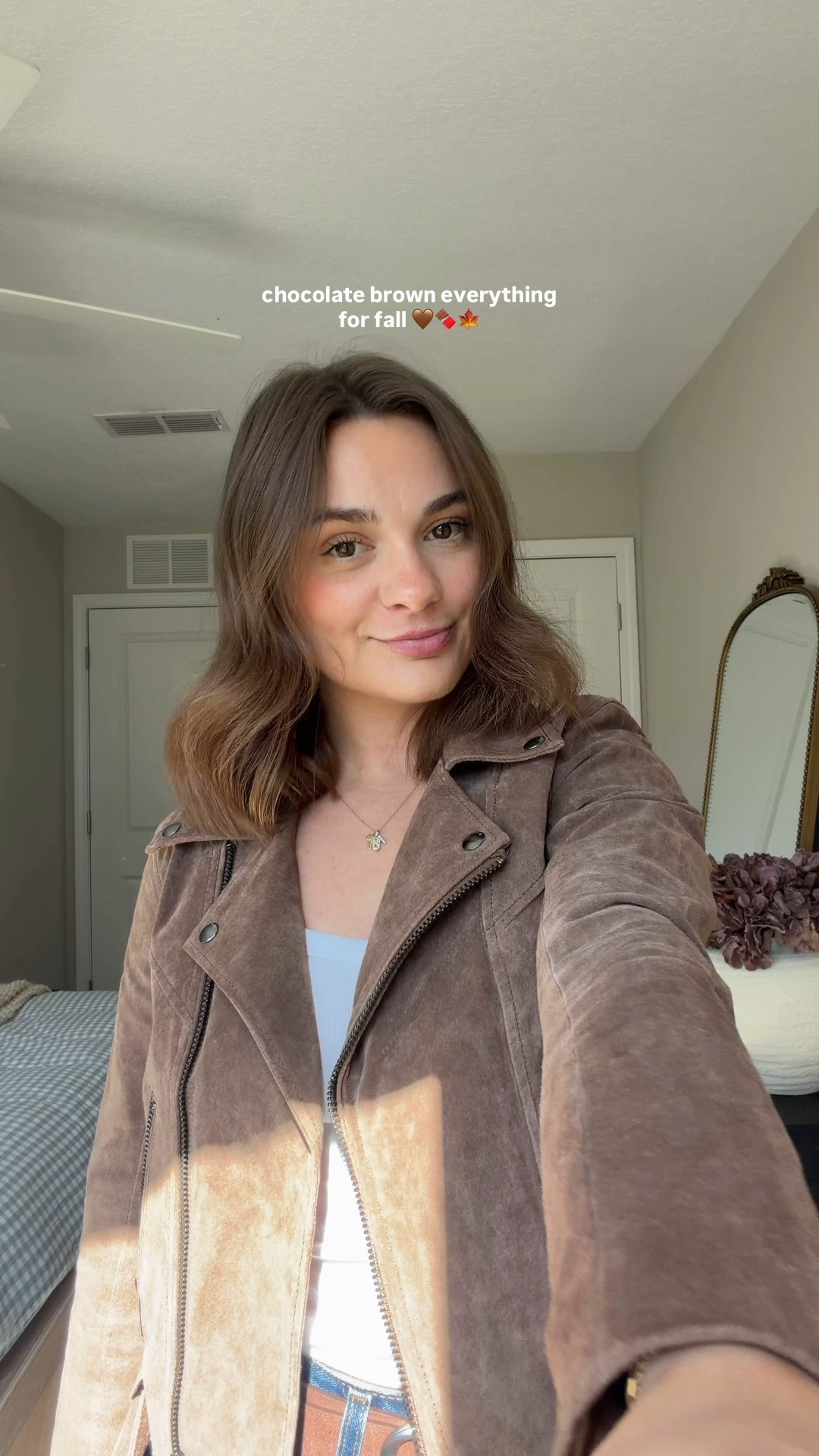 my most worn color for fall 🤎🍂🐻🥧








Brown jacket, moto jacket, suede jacket, early fall outfit, autumn outfit inspo, aesthetic style, Pinterest girl, autumn pinterest inspired style, outfit styling


#earlyfallstyle #falloutfitinspo #ootdfall #fallstyle2025 #everydayoutfit #realoutfits #ootdreel #fallwardrobe