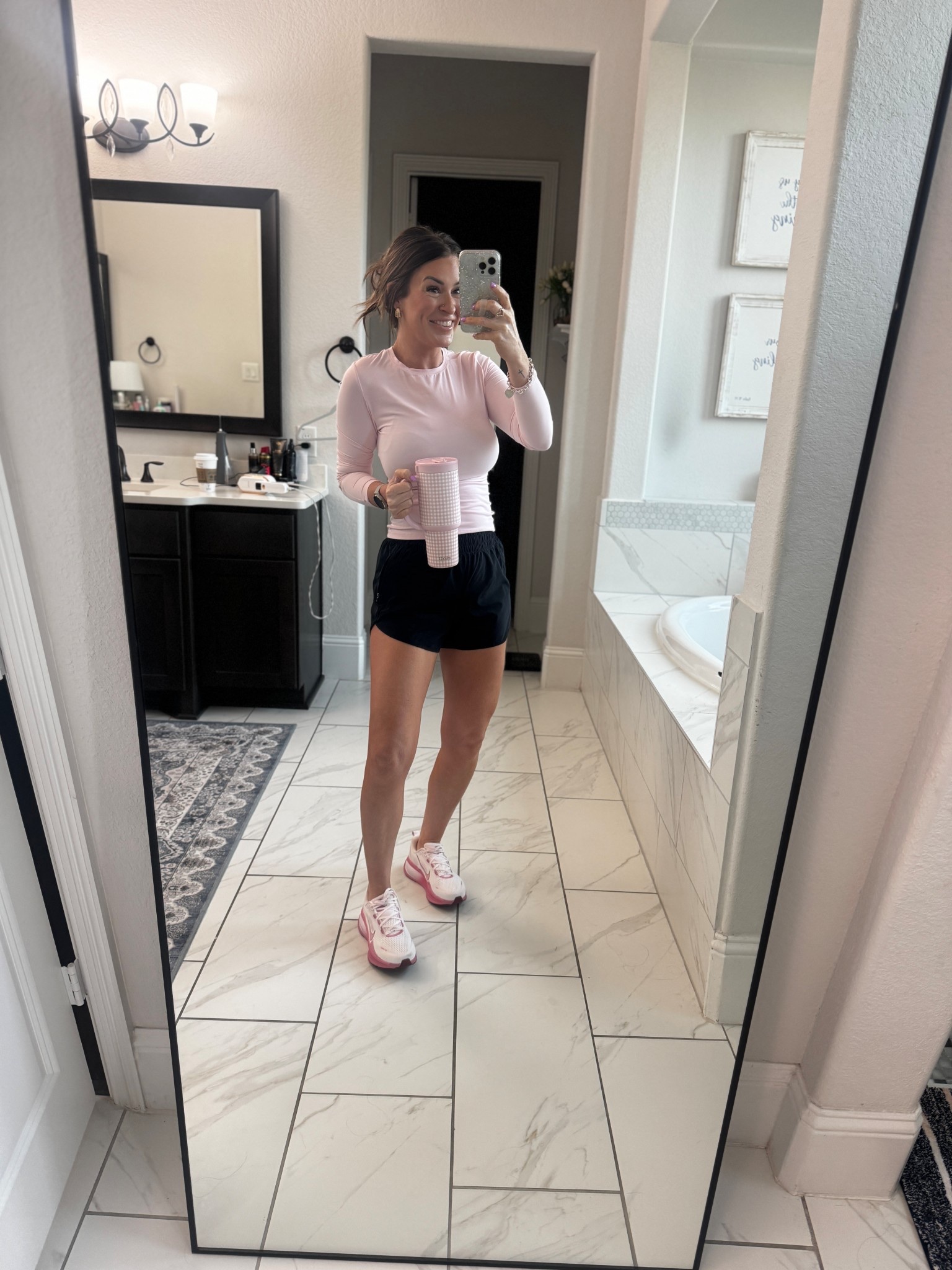 Wearing a small in the top and a XS in the shorts! 

#LTKActive #LTKSaleAlert #LTKgrwm