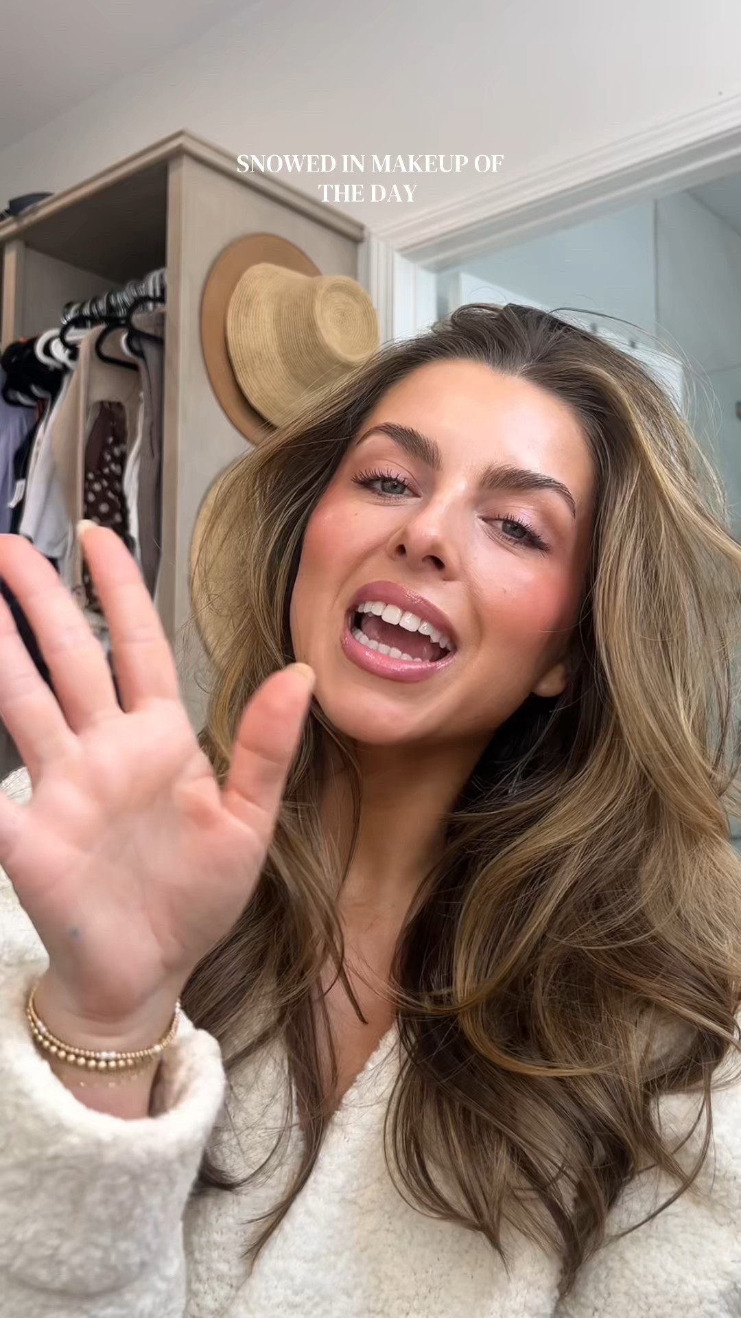 Snowed in natural glowy makeup 

#LTKBeauty #LTKgrwm
