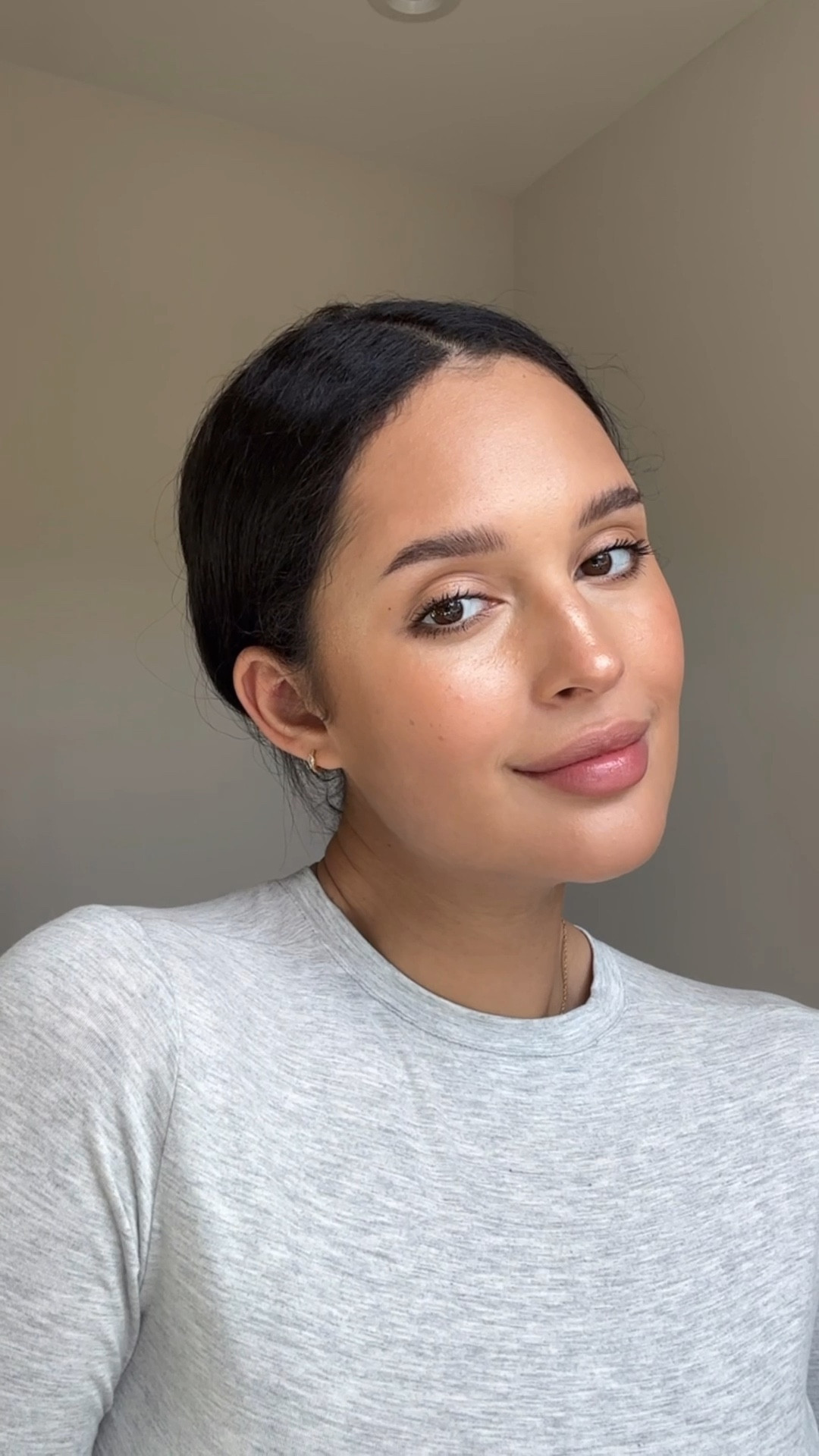 simple easy everyday makeup look 🖤

#LTKWatchNow #LTKBeauty