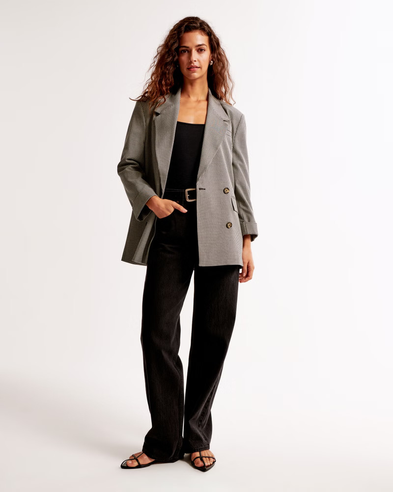 Women's Double-Breasted Slouchy Blazer | Women's Coats & Jackets | Abercrombie.com | Abercrombie & Fitch (US)