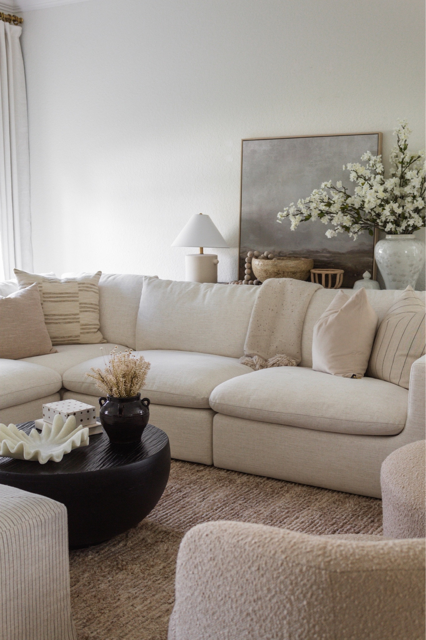 Let's create a bright and inviting living space together! Explore high-quality furniture pieces and shop now to discover the perfect additions to your home decor. Transform your space into a haven of comfort and style today!

#livingroommdecor #cljsquad #amazonhome #organicmodern #homedecortips #livingroomremodel

#LTKGiftGuide #LTKhome #LTKFind