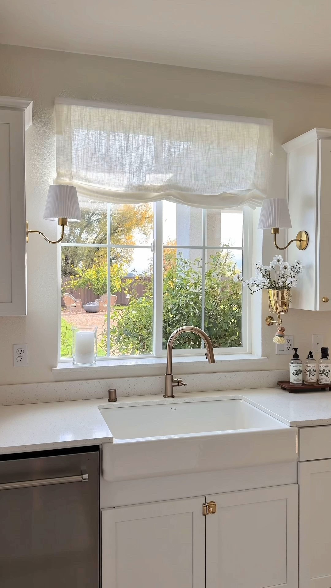 Cozy home corners.

shade detail 🤍
Aira Blackout Cordless Linen Roman
Shade
Ivory White (D#3HW3WZJ) |
Style: Relaxed 
Discounted code: FashionablyMar 

#LTKGiftGuide #LTKHoliday #LTKvlog