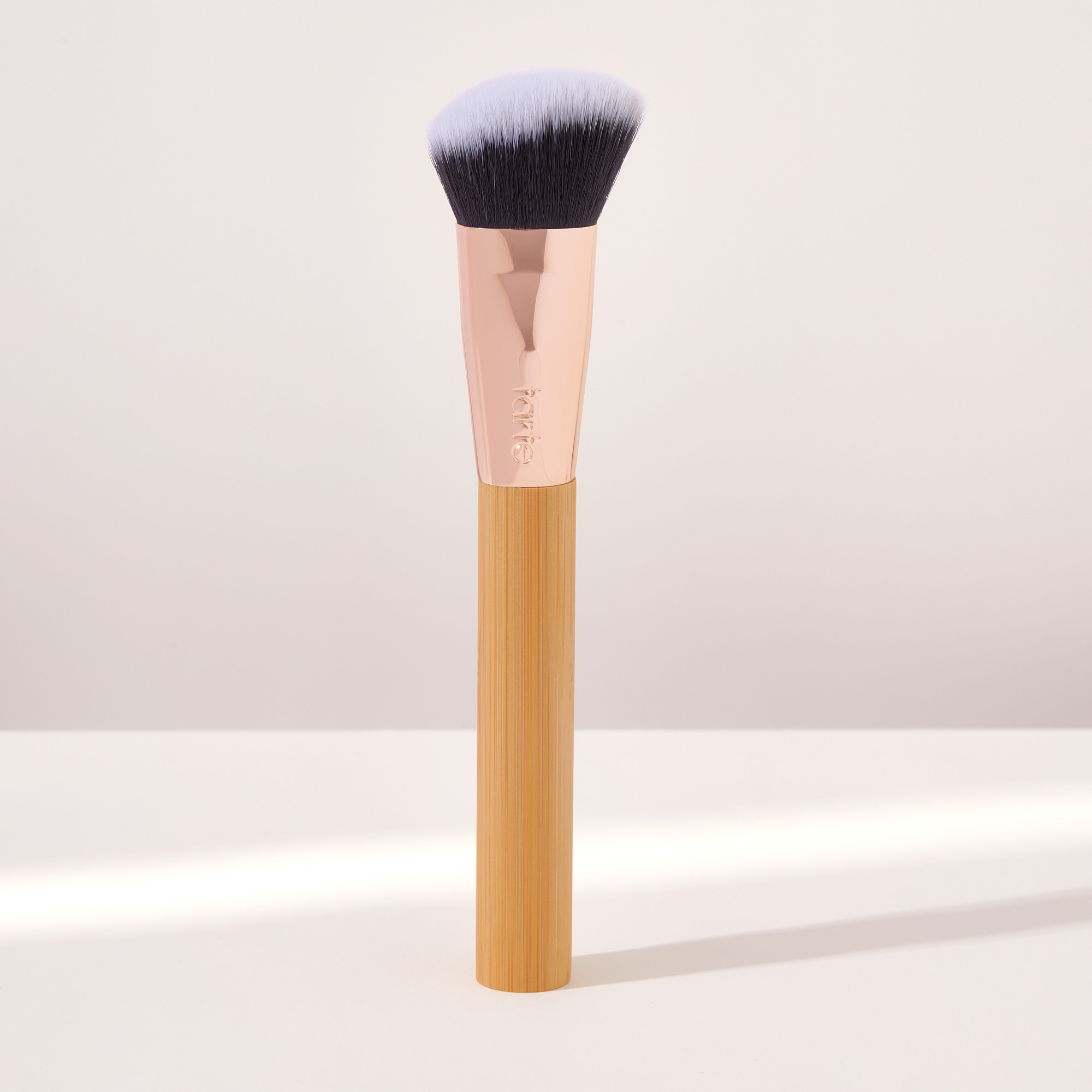 cream blush brush | tarte cosmetics (Global)
