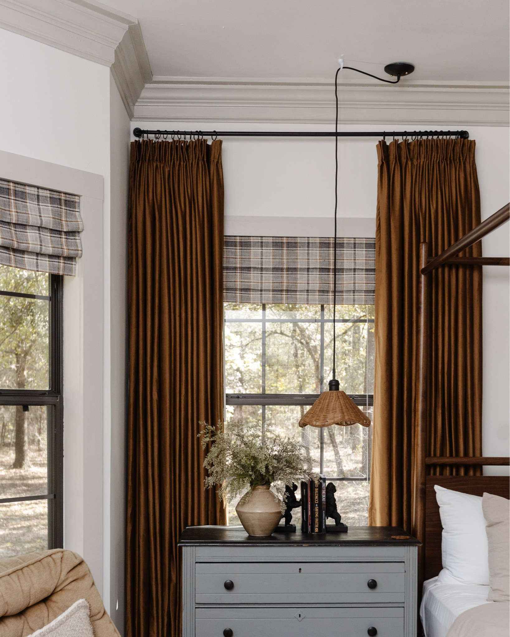 Cozy, classic, and luxurious ✨ These velvet curtains from TWOPAGESCURTAINS added the perfect touch to our bedroom makeover! Customize yours and get 15% off with code 
CHRISTINAAGEE 

Curtain details: 

erfect touch to our bedroom makeover! Here are the details:

	•	Style: BIRKIN velvet line
	•	Color: Sable
 (style #: MJ11-15)
	•	Design: Pinch pleat, memory trained, blackout liner

🖤 #LTKhome #HomeDecor #CurtainLove



#LTKStyleTip #LTKHome