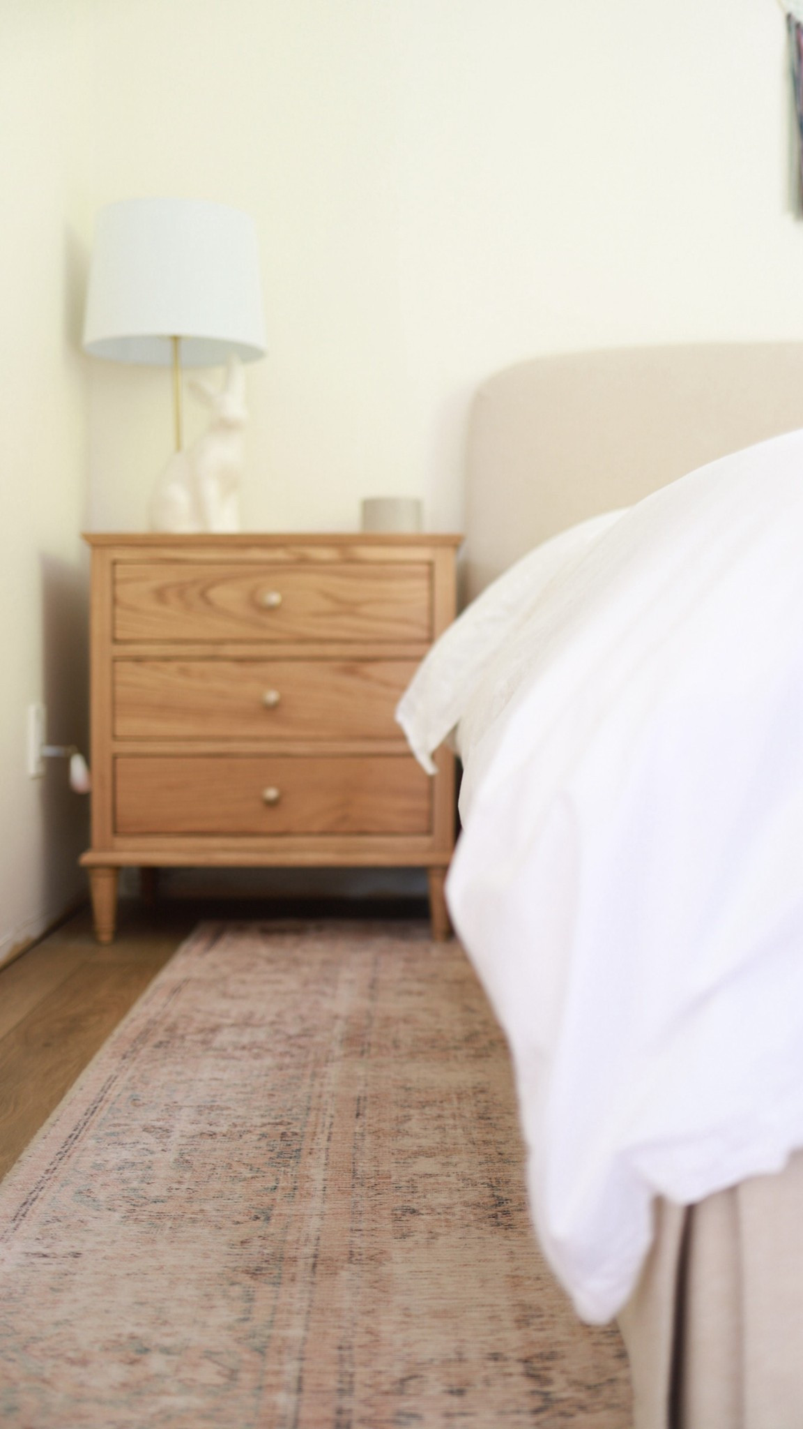 Rugs, Curtains and Pillows are always such an easy way to decorate, and while @wayfaircanada is having their annual Victoria Day Clearance from May 14th-27th, I’m sharing a round up of a few things we have in our home that you can get for up to 70% off! #Ad #WayfairCanada #WayfairCAHome #WayfairCanadaPartner 