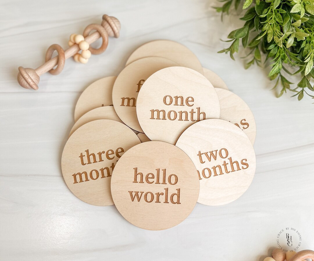 Modern Wooden Monthly Milestone Discs for Baby Photos | Monthly Milestone Marker | Monthly Signs ... | Etsy (US)