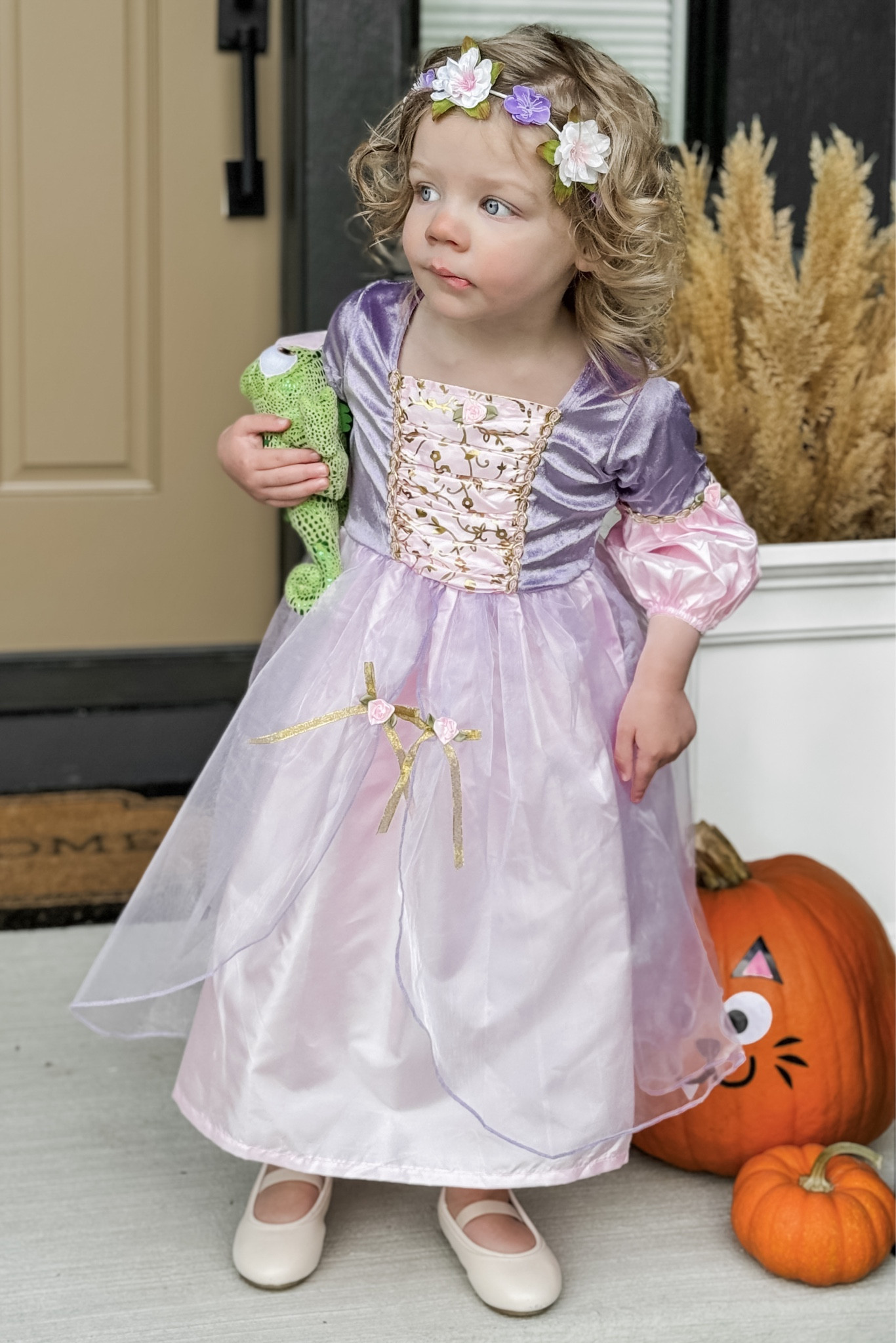 Sophie has been requesting to watch Disney’s “Tangled” so much this past year that we knew she’d love to dress up as Rapunzel for #LTKHalloween! She adored her dress (no “itchy” complaints and it fits her perfectly!) and her flower crown is made by the same brand (Little Adventures). 💜🩷🦎

#LTKkids
