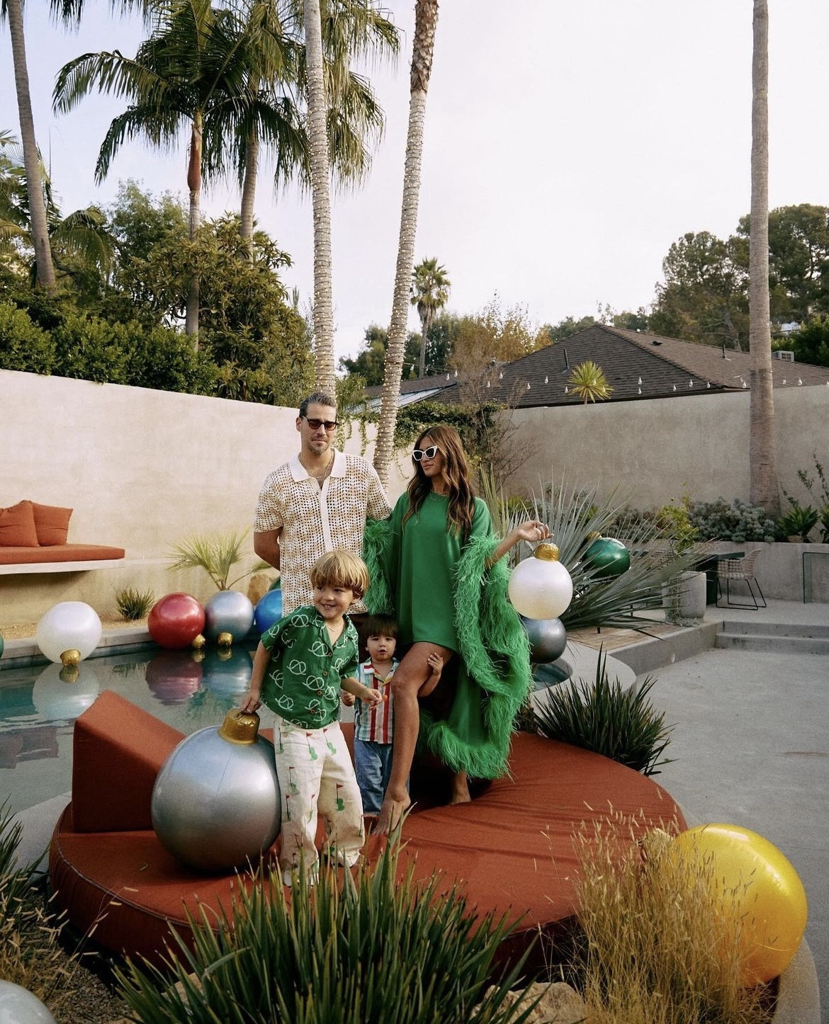 Happy Holidays from the Cooper’s 💚

#LTKstyletip #LTKfamily #LTKSeasonal