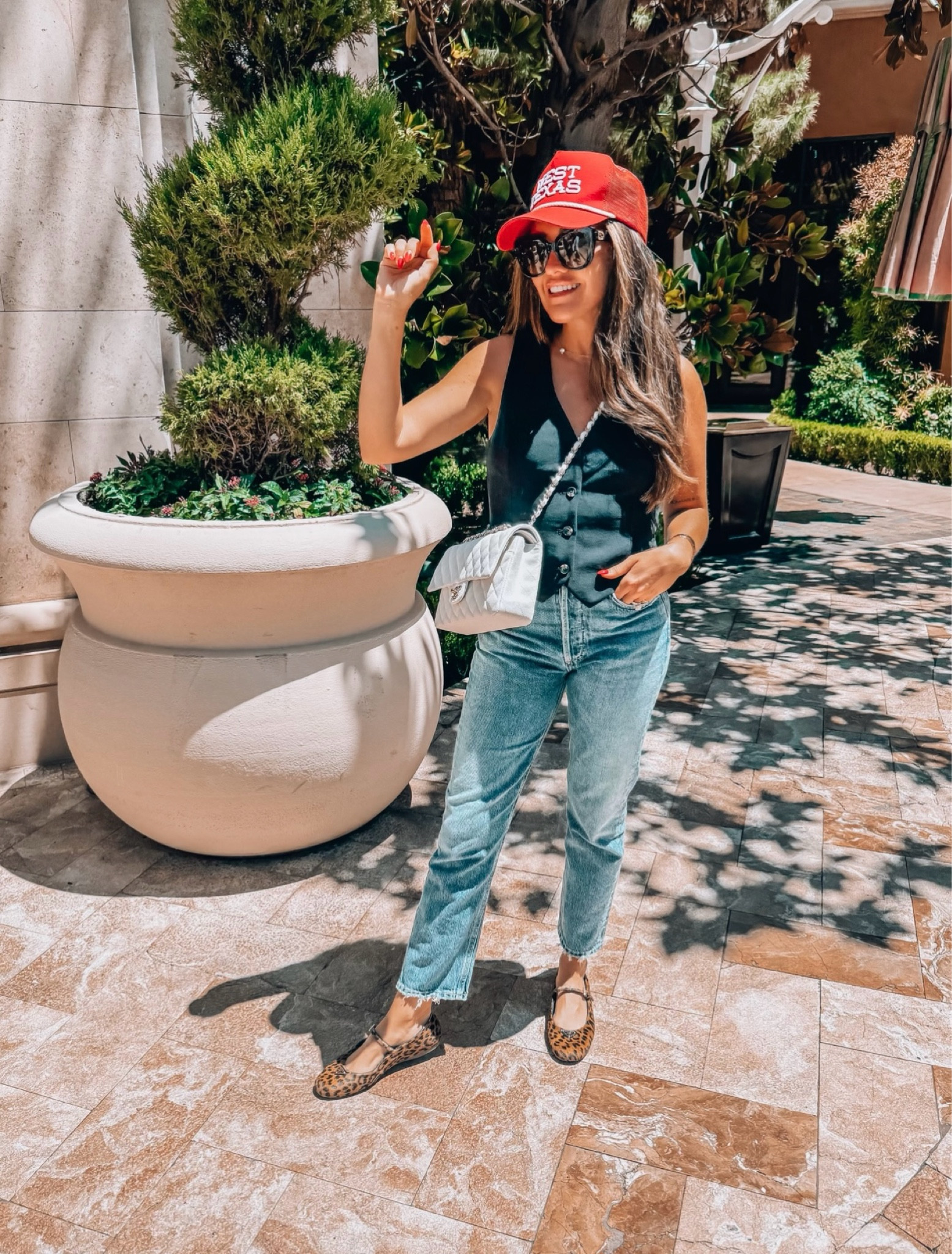 Casual day outfit in Vegas! 

#LTKStyleTip #LTKTravel #LTKShoeCrush