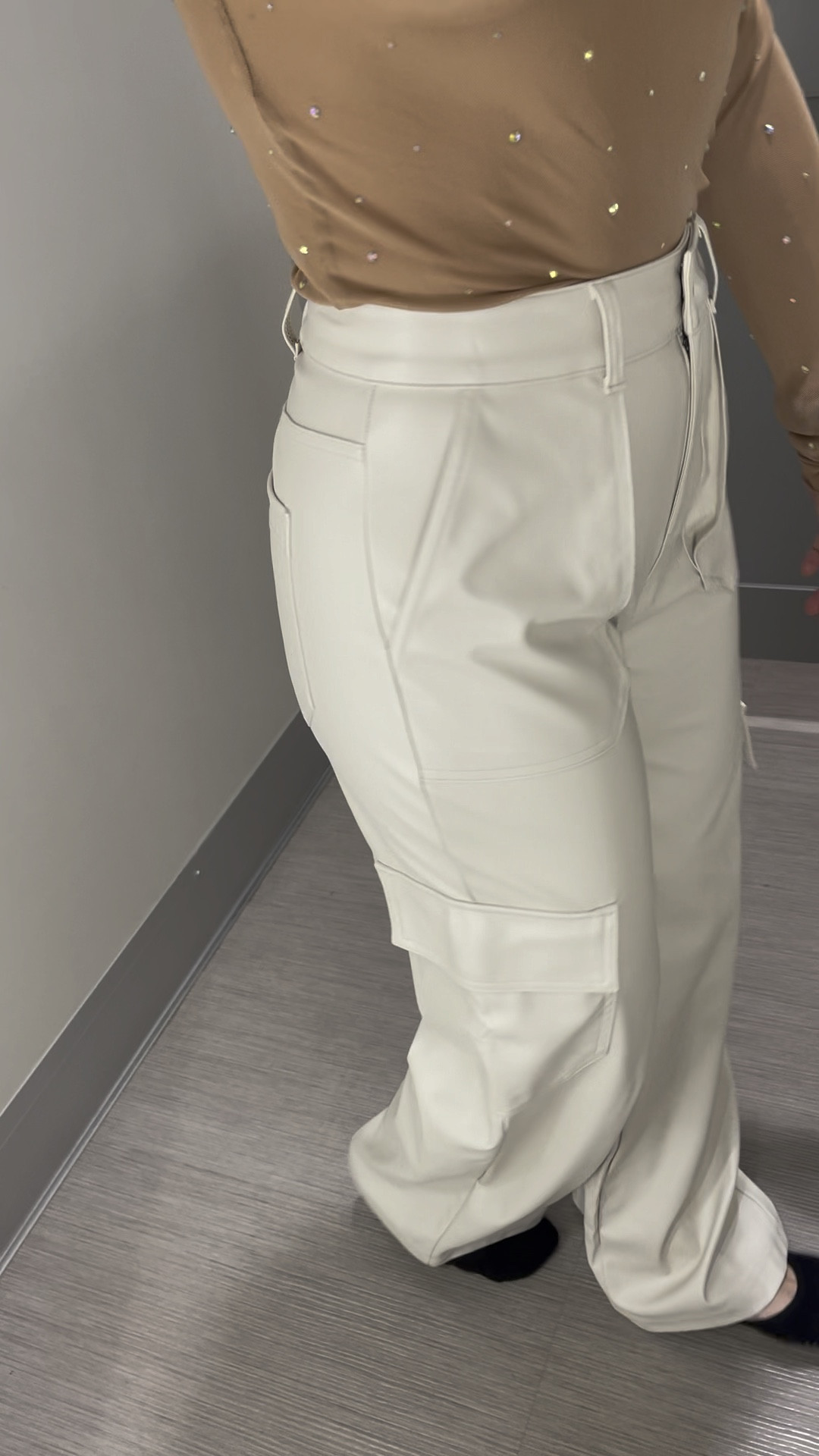 I love that these faux leather pants have a lining in them. They’re soft and cozy when you put ‘em on. 
👉5’4 ish for reference, but you can still wear a low boot 😉 
#targetstyle #ltkfindsunder100 #ltkover40 #ltkvideo

#LTKHoliday #LTKfindsunder50 #LTKsalealert