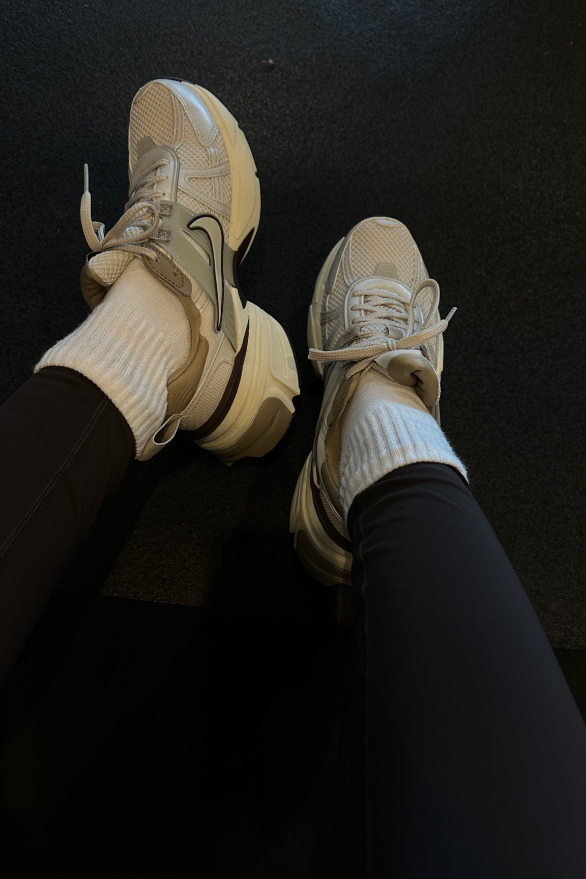 SHOES: tts / similar colors, same shoe 
LEGGINGS: xs tts Adanola.com in coffee 