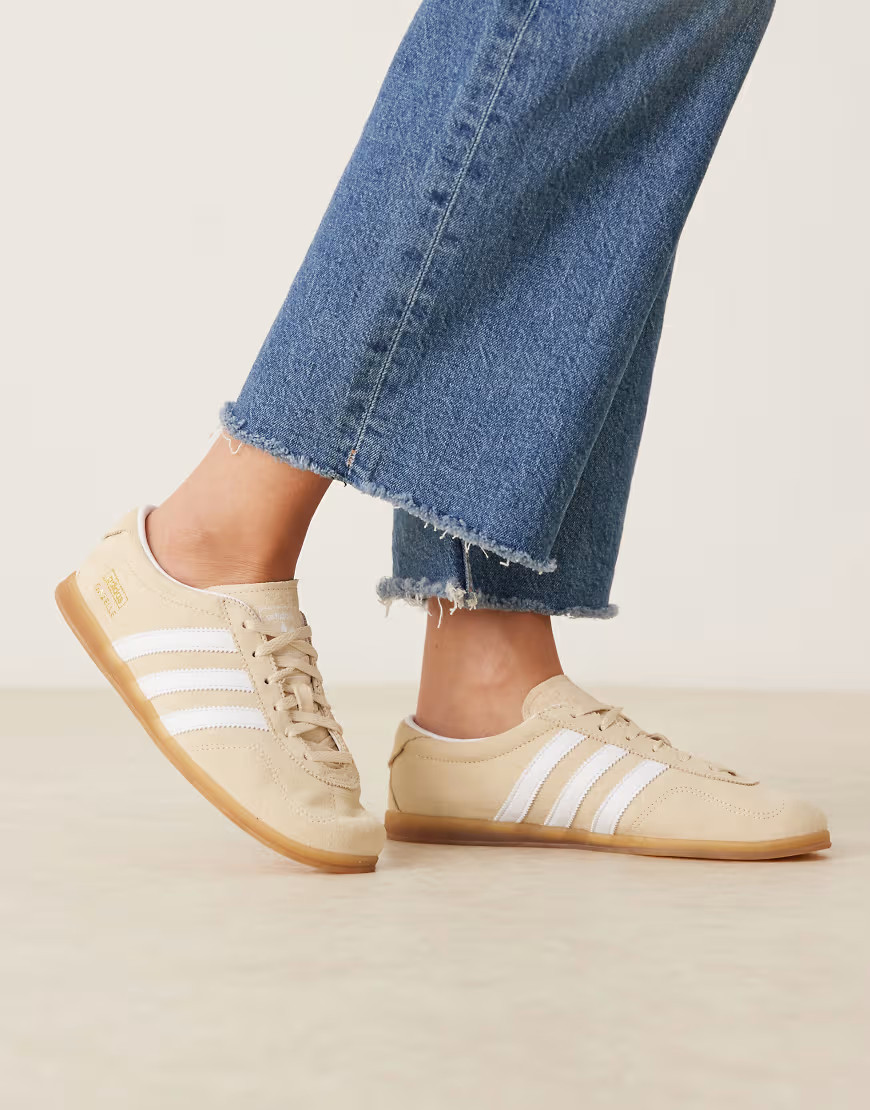 adidas Originals Gazelle Lo Pro trainers in beige and white-Neutral | ASOS (Global)