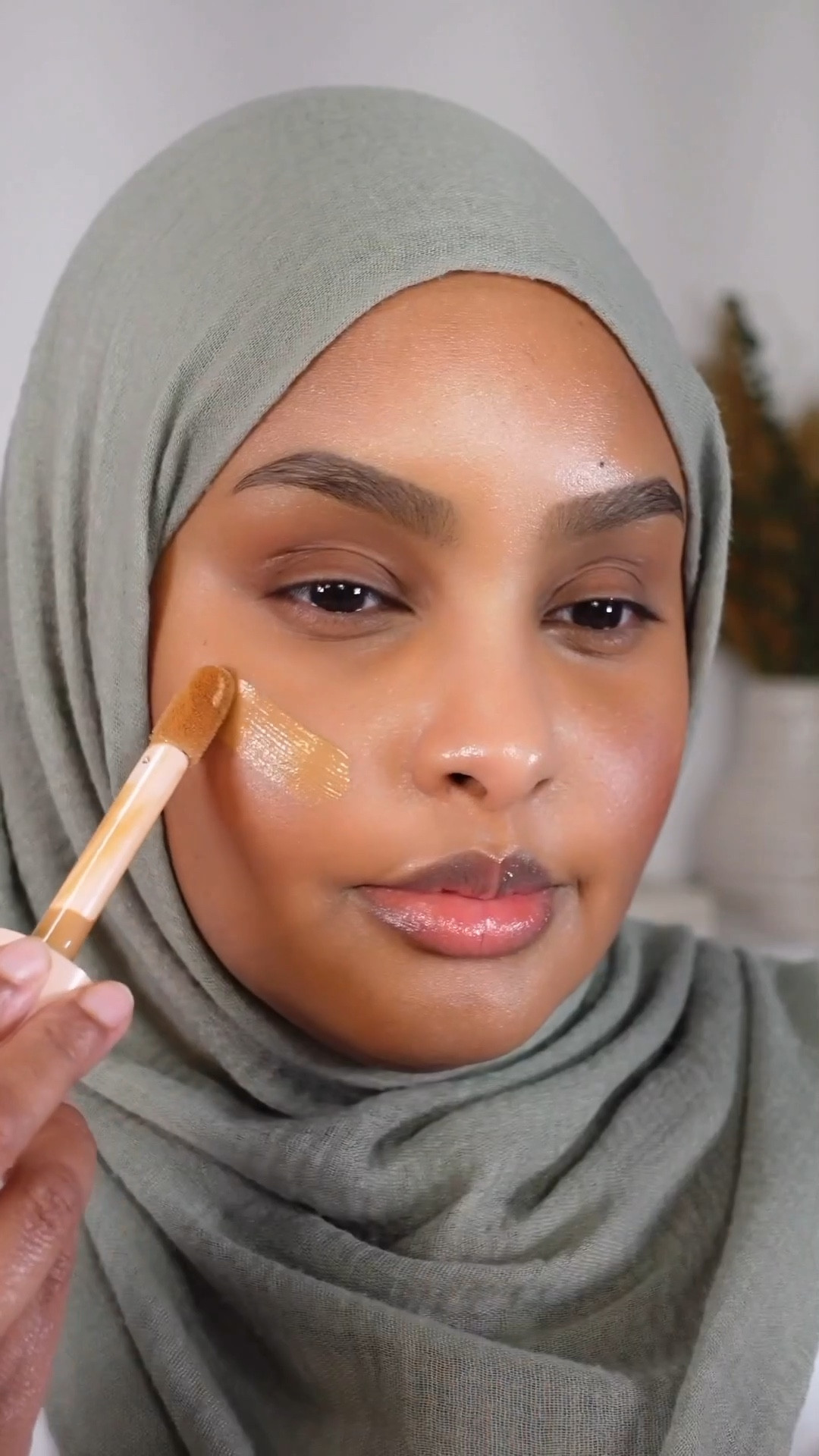 A quick & easy everyday makeup look 💚✨ | This is my go-to glam for when I’m in a rush and want to look a little more alive lol 

#LTKbeauty #LTKxSephora #LTKVideo