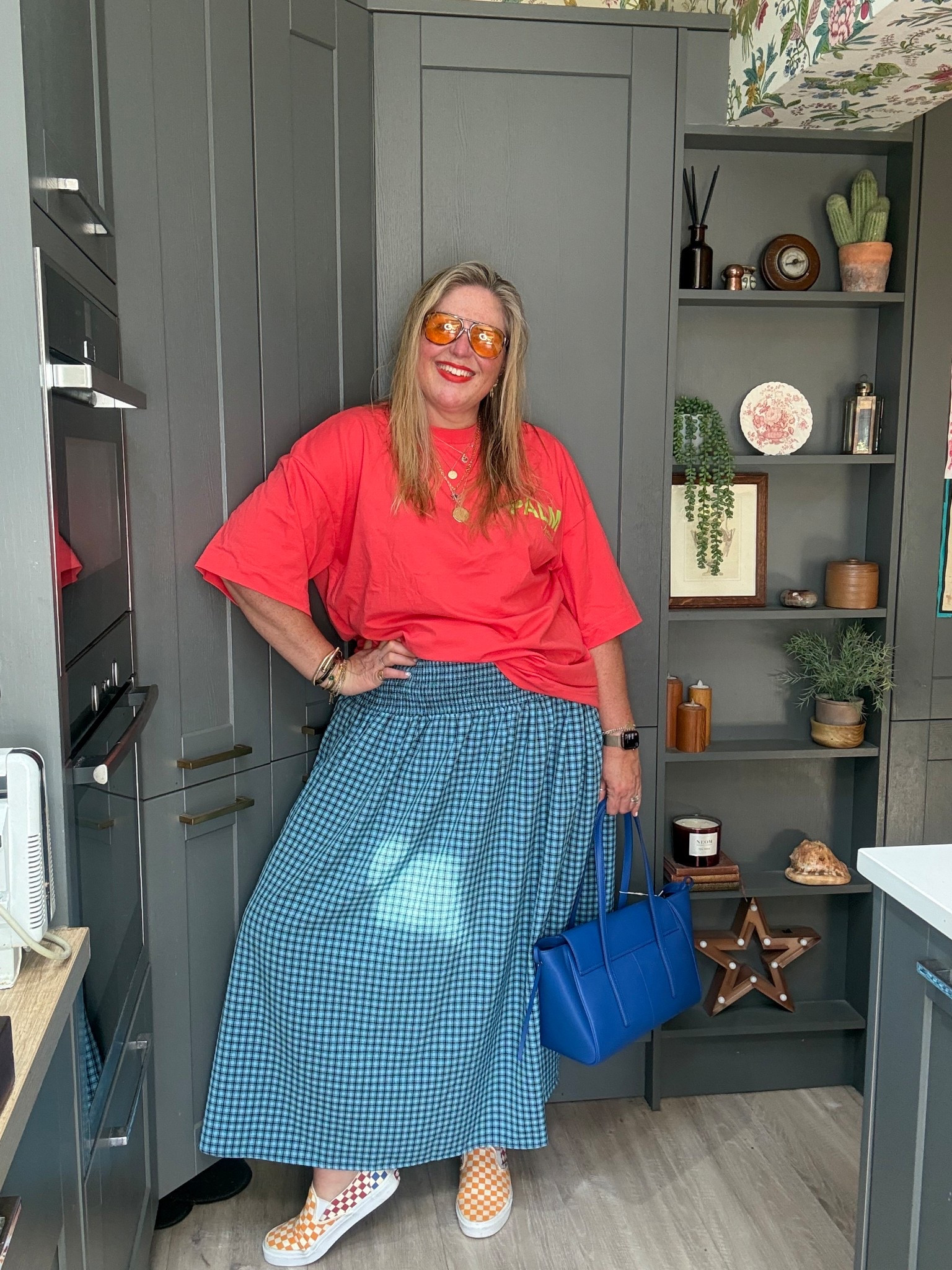 Bright orange tshirt, maxi skirt, checkerboard vans, cobalt blue bag, sunglasses 

#LTKstyletip #LTKsummer #LTKplussize