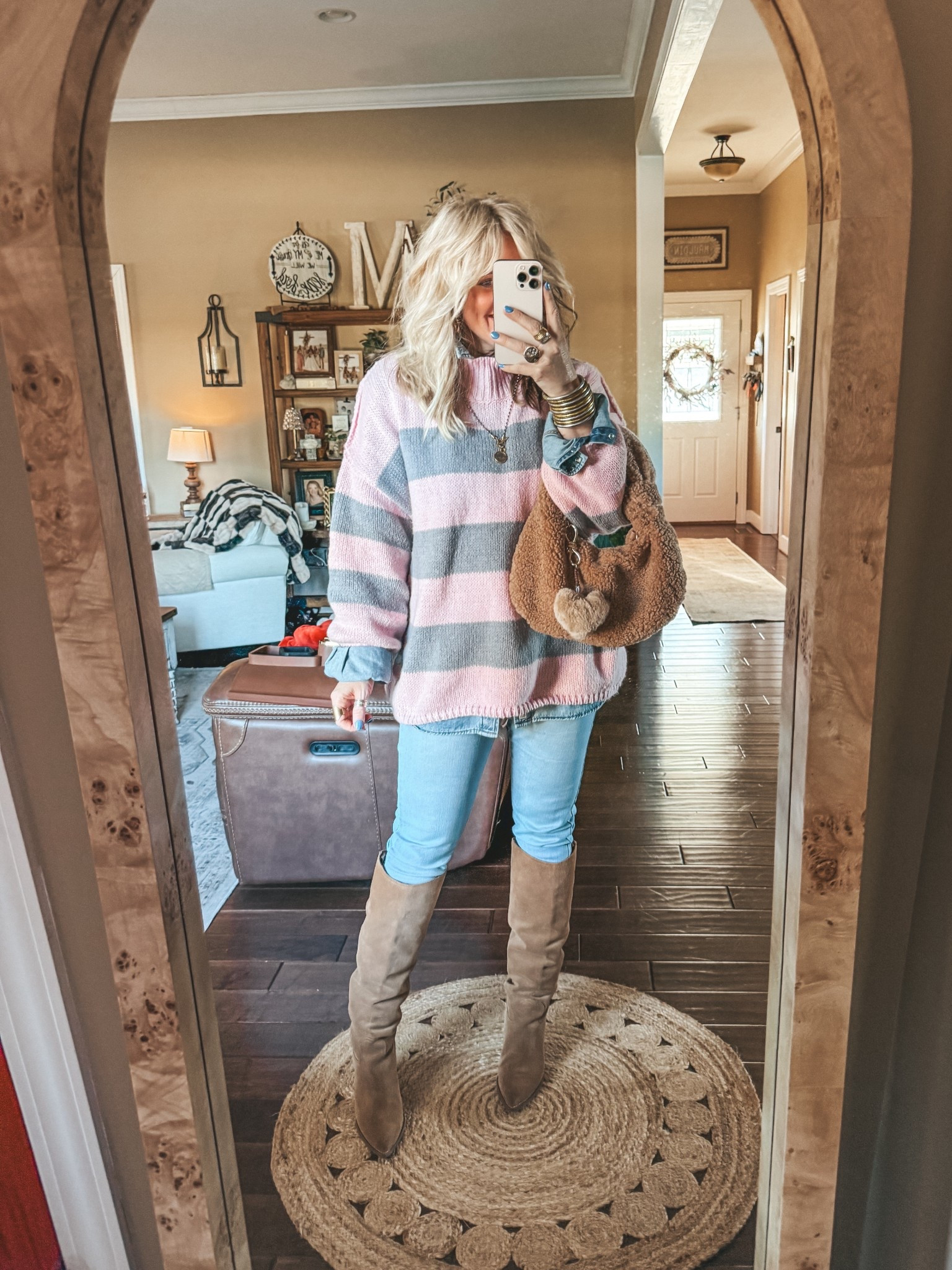My Sunday fit 
Sweater M
Denim shirt M
Skinny jeans sized up one 
Boots old but linked similar 
My necklace is @twistedsilver save with code MANDIE20 (can’t link here)

#LTKOver40 #LTKFindsUnder100 #LTKootd