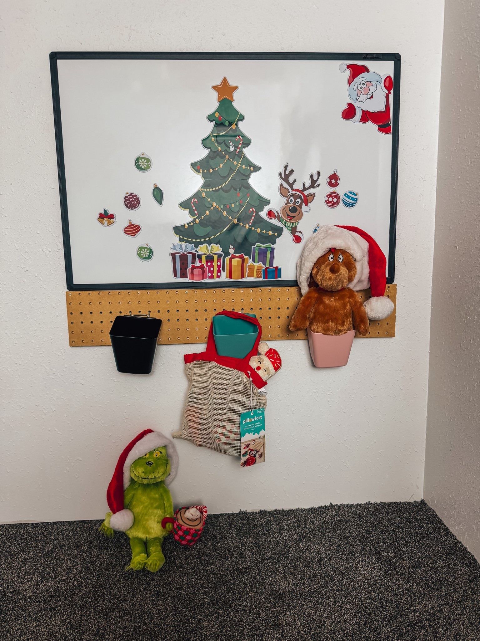 Grinch & Max brought some holiday fun to the playroom. Decorate the tree magnets and cookies for santa playset!

#LTKKids #LTKHoliday #LTKSaleAlert