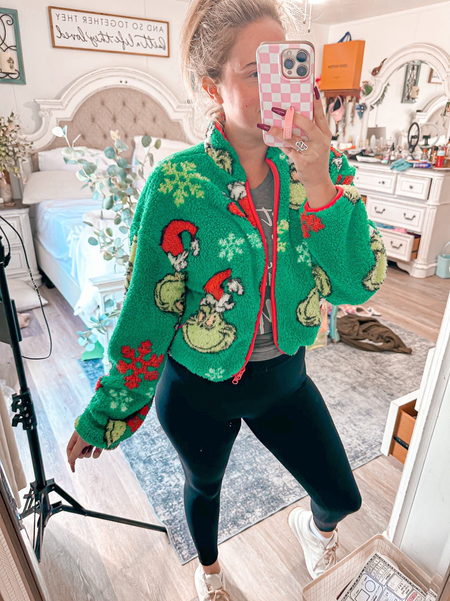 Look what I found at Walmart!!! 💚💚 Grinch fleece jacket!? What!  