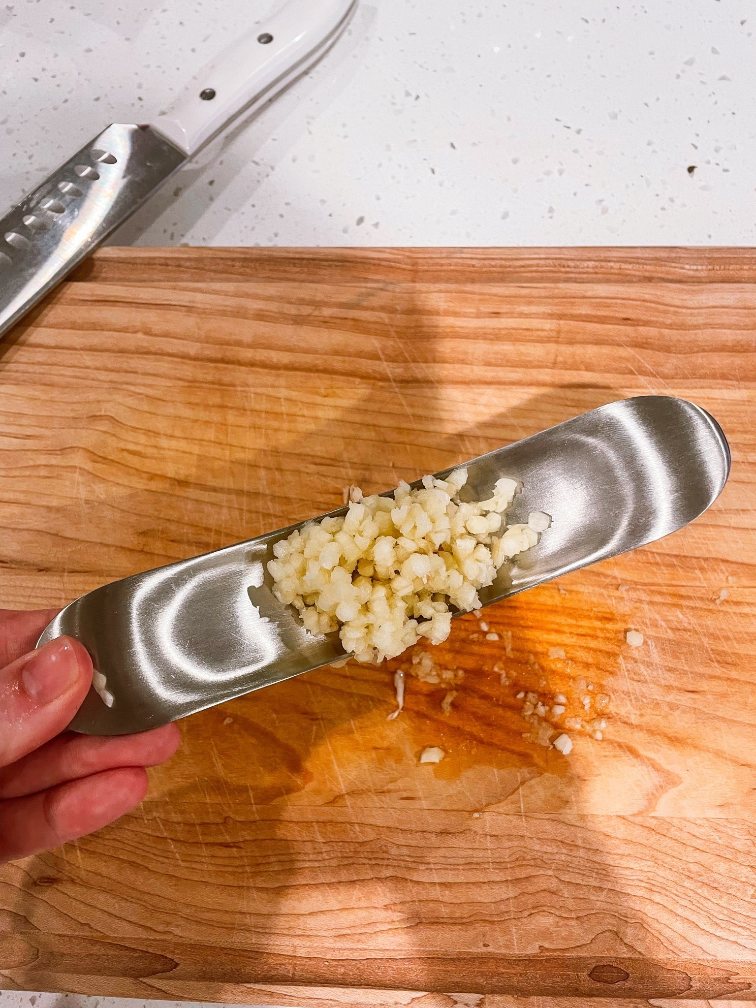 My favorite kitchen utensil: the Joseph Joseph Garlic Mincer.

Amazon, find, kitchen, dinner, prep, food, cooking, utensil, gadgets, mincing, mincer, processor, mom, life, favorite.

#LTKmomlife #LTKfoodie #LTKHome