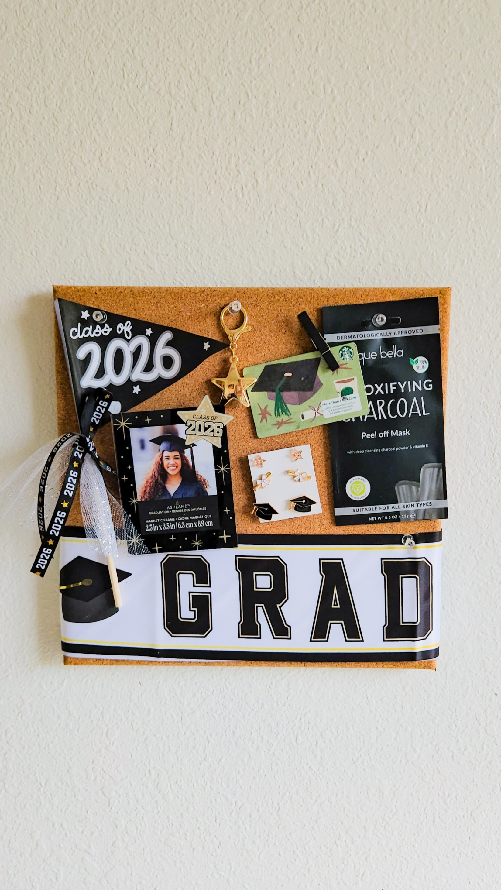 A unique grad gift? Yes pls!

#LTKdayinmylife #LTKmomlife #LTKSeasonal