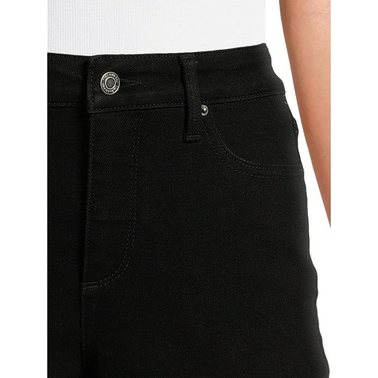 Time and Tru Women's Cropped High Rise Distressed Mom Jeans, 27" Inseam for Regular, Sizes 2-20 | Walmart (US)