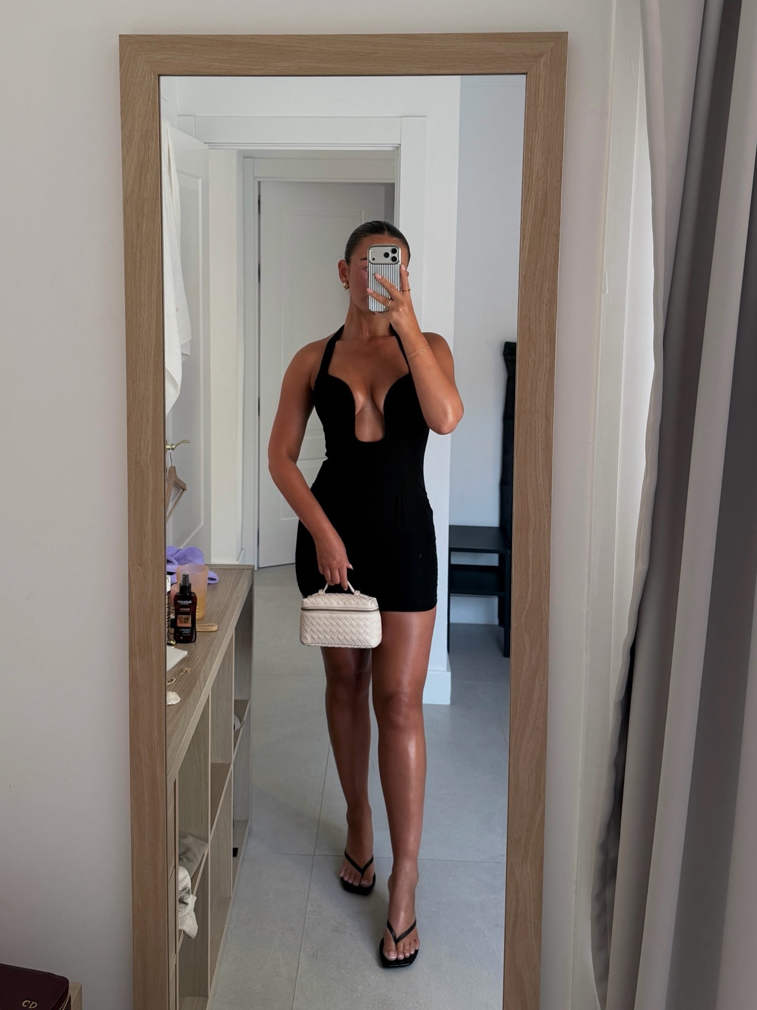 I’m wearing a size 8 🖤

#LTKdresses #LTKdatenight #LTKsummer
