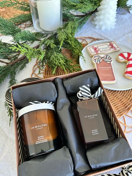 Holiday scents that remind me of Christmas!! Love these as holiday gifts for Mom!

#LTKGiftGuide #LTKHoliday