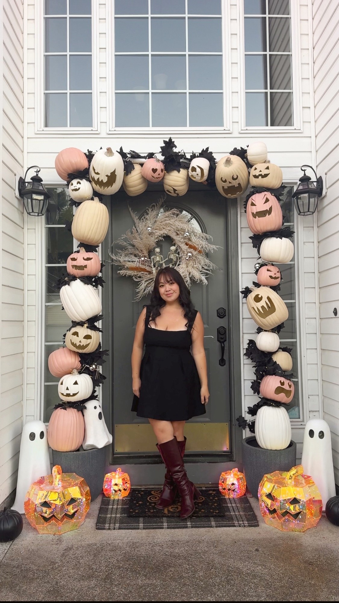 Halloween front door

#LTKSeasonal #LTKHalloween