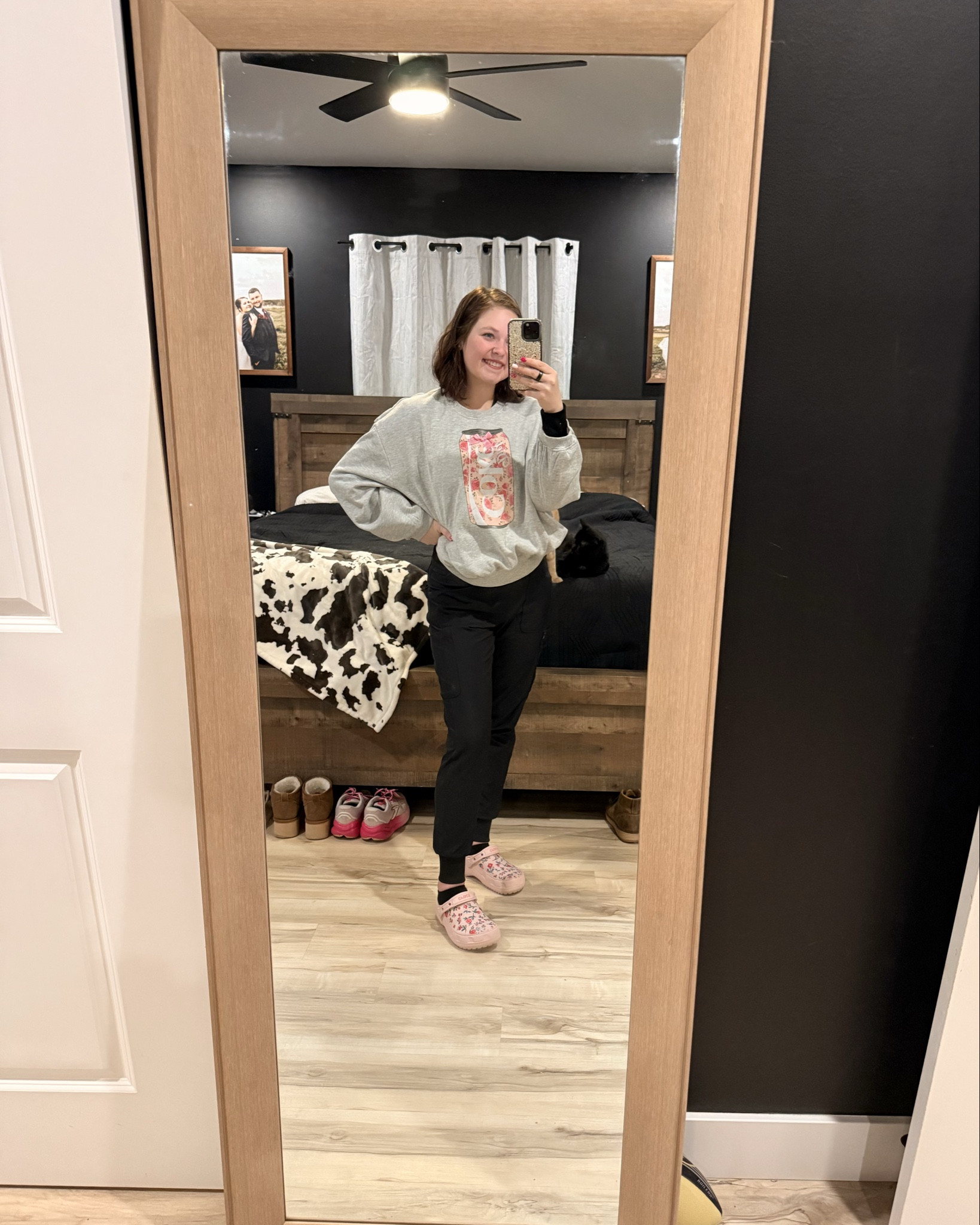 I now have a crewneck that matches my favorite shoes and nails to match for Valentine’s season😍😍😍 

#LTKgrwm #LTKValentine #LTKootd