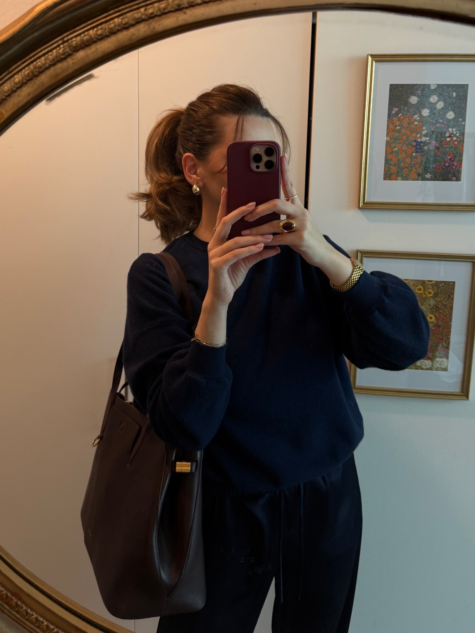 Soft Outfit Series 🤎


These are all EXACT items except the flats, those are super old. But pants and top and accessories are all linked here 🫶🏼

Top: Amazon
Bottoms: Aritzia
Flats: gap
Leather sneaker: Sam Edelman
Bag: Songmont (gifted)
Rings: Sezane + Caitlin Minimalist
Watch & earrings: Amazon

The satin pants are quiteeee expensive 🫠and honestly, I had them in my cart for months and finally bit the bullet when I saw people rave about them on Reddit! 

I feel like these are going to be really great for travel as well as more casual days and they also work for nights out if you pair them with a fancy top. If the satin is too much for you, they do come in a different fabric that is wrinkle resistant! I’ve linked that option here too 😌

#LTKWorkwear #LTKgrwm #LTKSeasonal