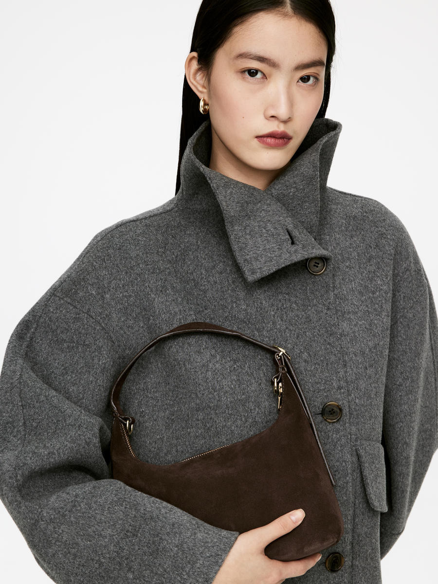 Veloursledertasche – Dunkelbraun – Damen – ARKET DE | Arket EU