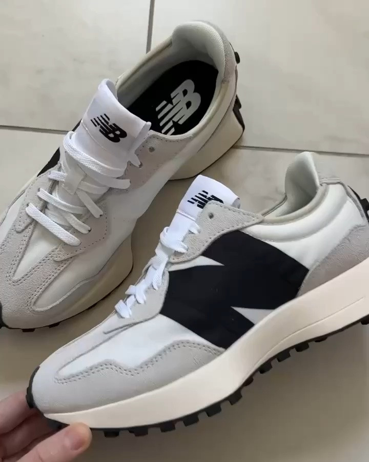 New Balance sneakers 
Sneakers

#LTKActive #LTKfitnessgoals