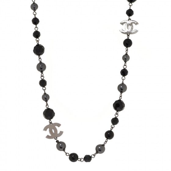 CHANEL

Pearl Beaded CC Long Necklace Black Ruthenium | Fashionphile