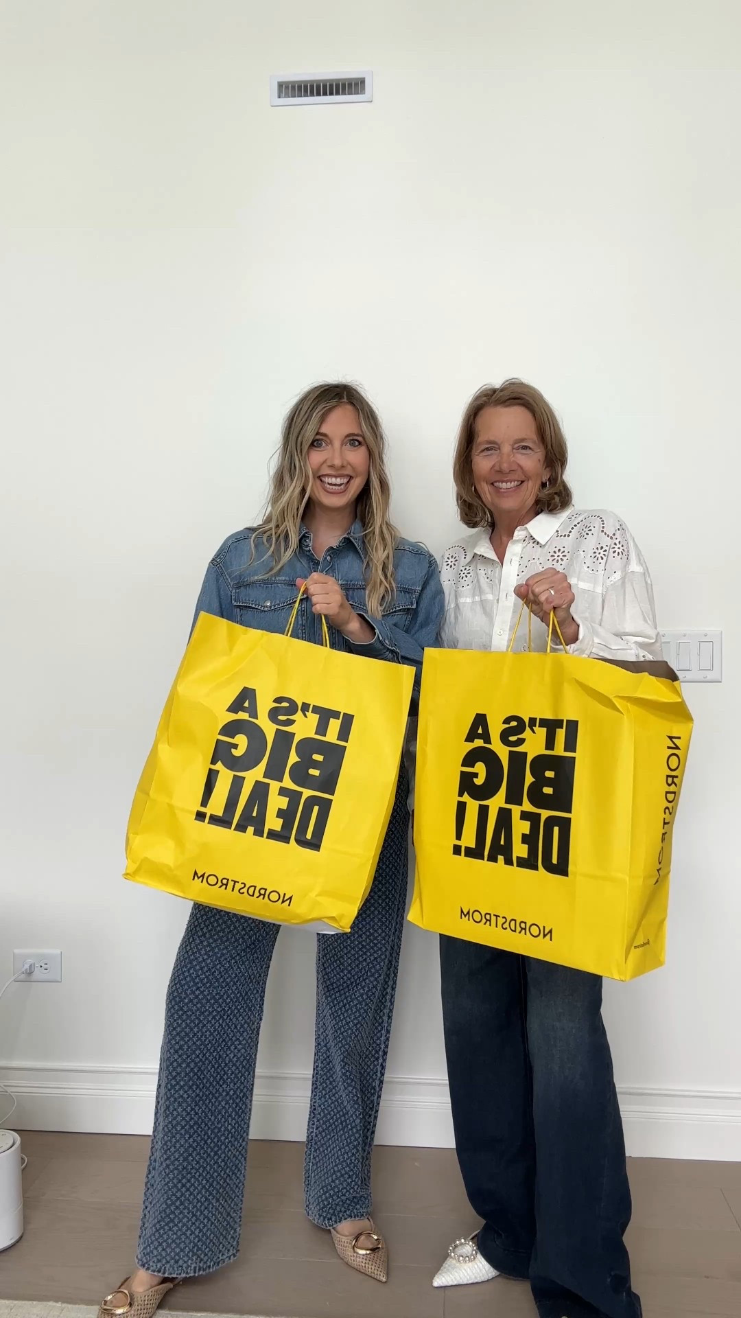 #NSALE mom & me try on haul #nordstrom #nordstromanniversarysale #nsalefinds #postpartum #5weekspostpartum , Nordstrom anniversary sale , denim , fall finds 

#LTKSaleAlert #LTKStyleTip #LTKShoeCrush