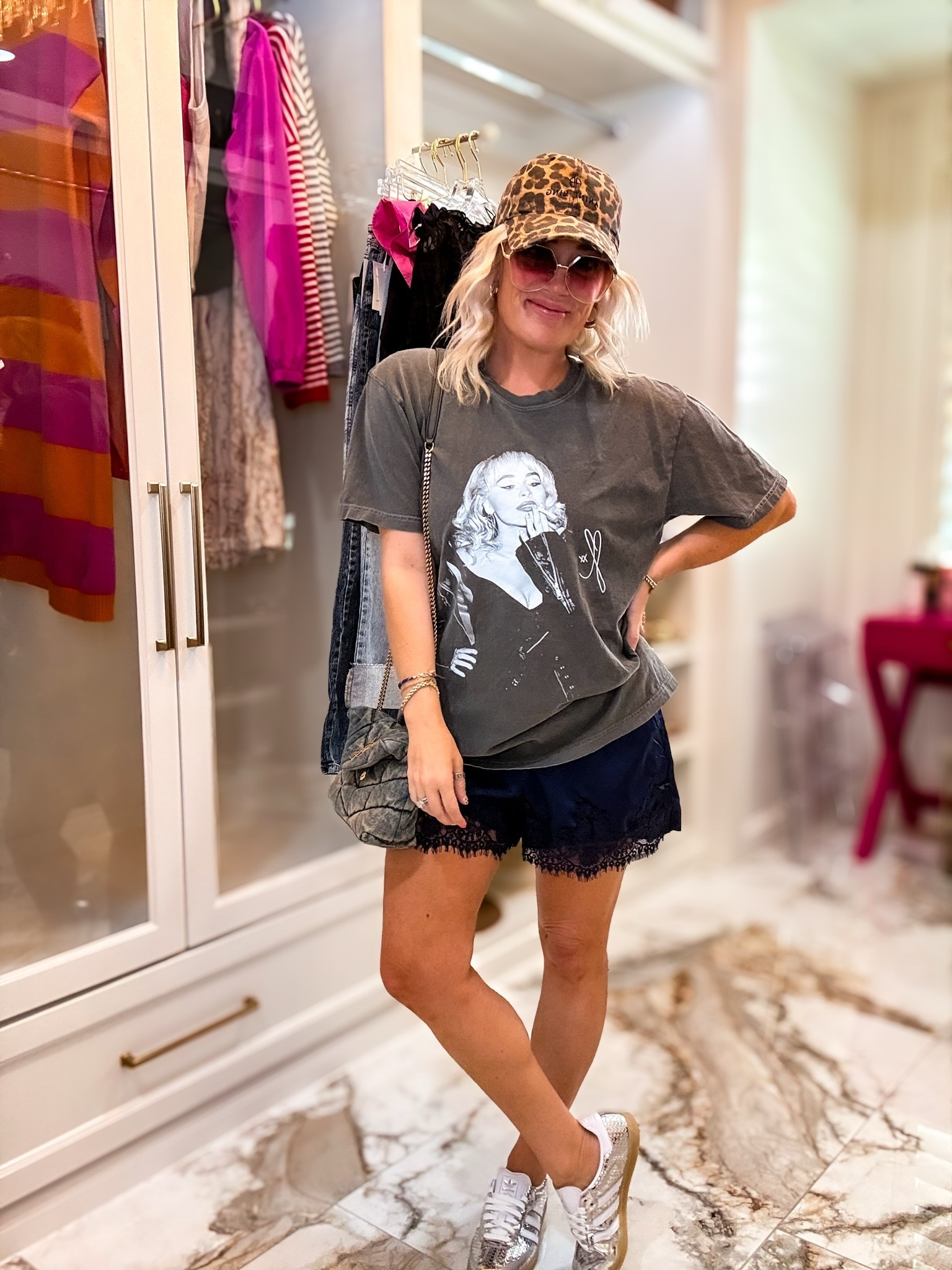 Styling lace satin shorts
Shorts size medium 
Graphic shirt size large