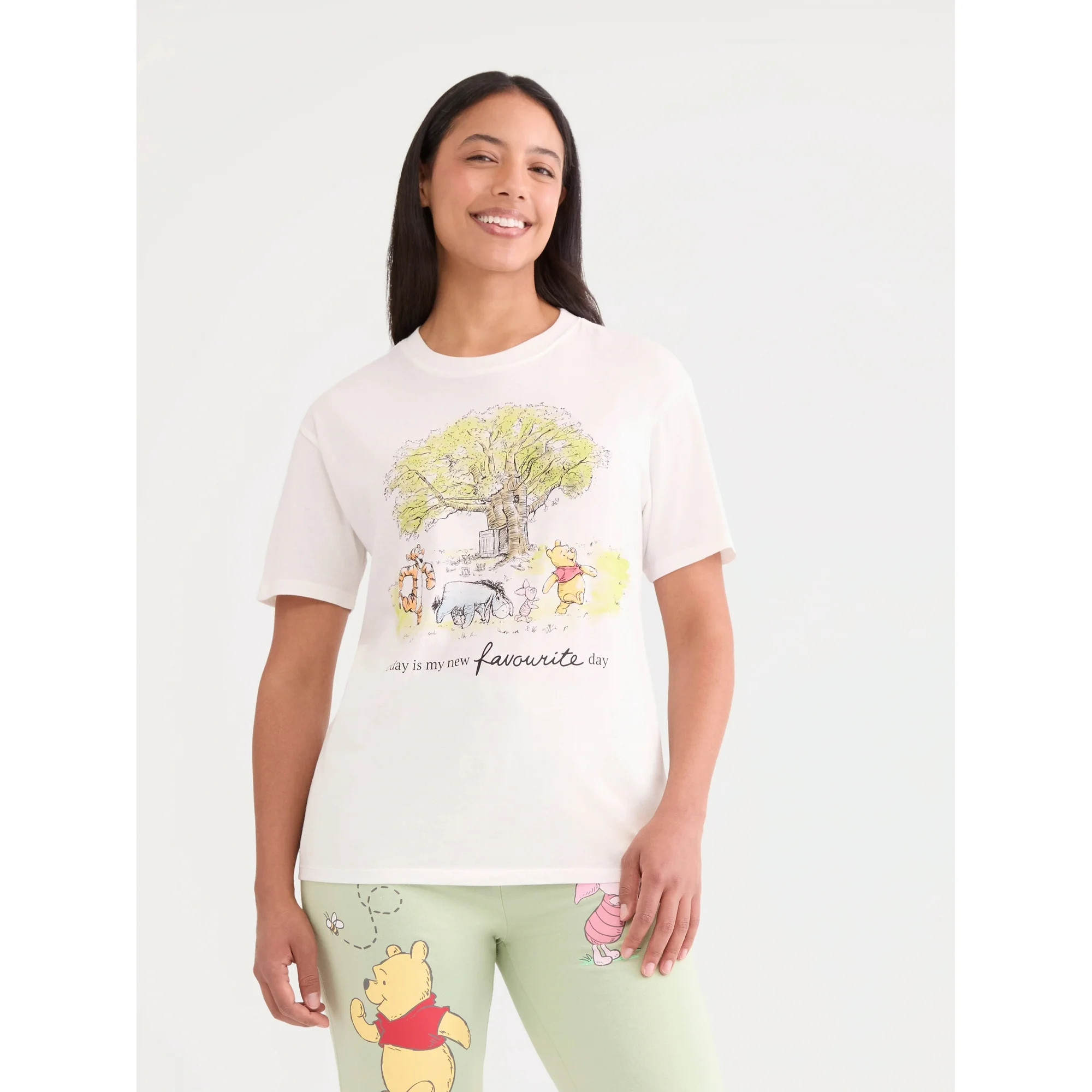 Disney Women’s Winnie the Pooh Graphic Tee, Sizes XXS-XXL | Walmart (US)