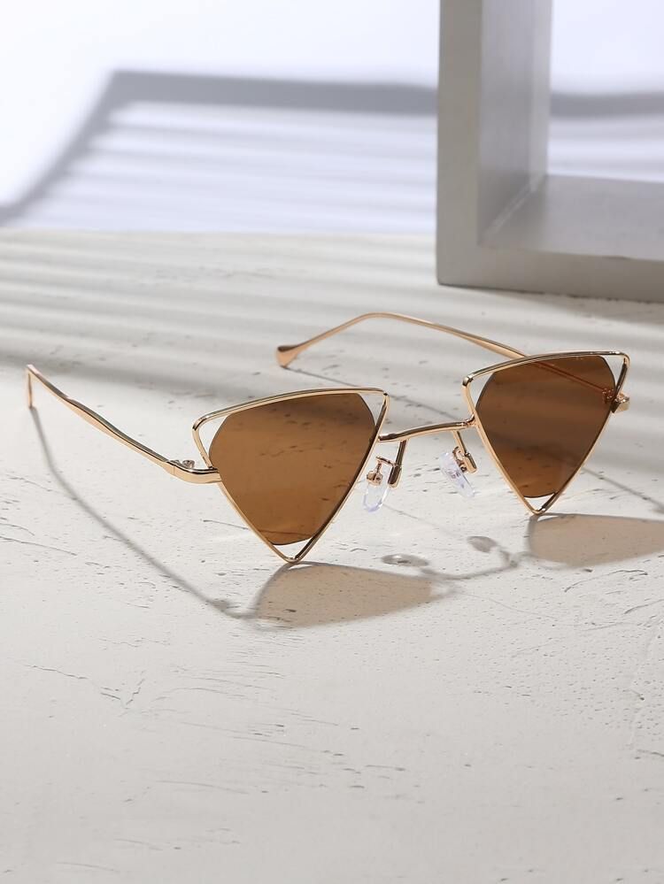 Hollow Out Triangle Frame Sunglasses | SHEIN