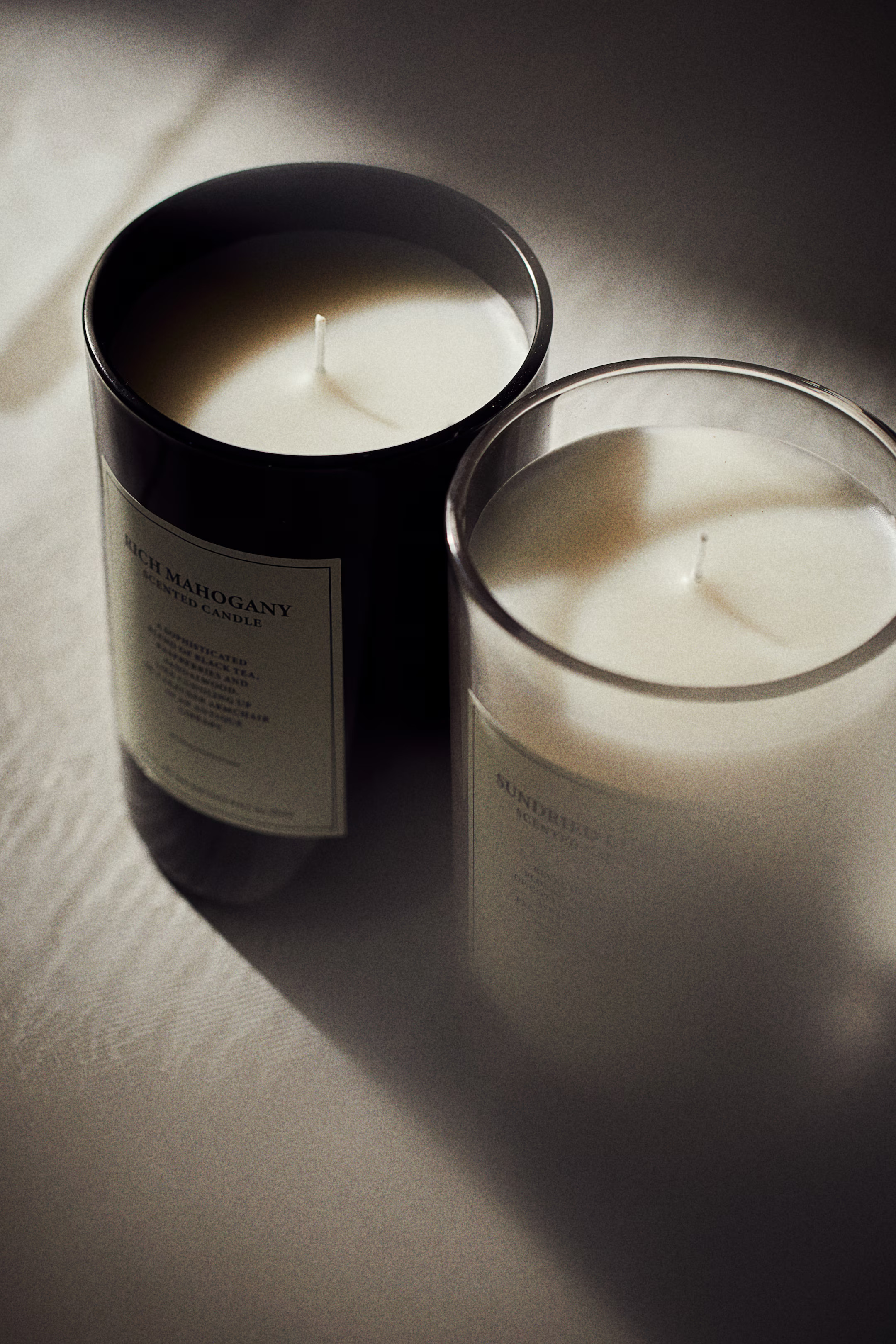 Große Duftkerze mit Korkdeckel | H&M (DE, AT, CH, NL, FI)