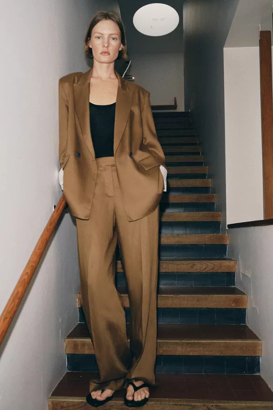 TOP EN MAILLE FINE SANS MANCHES | Zara US